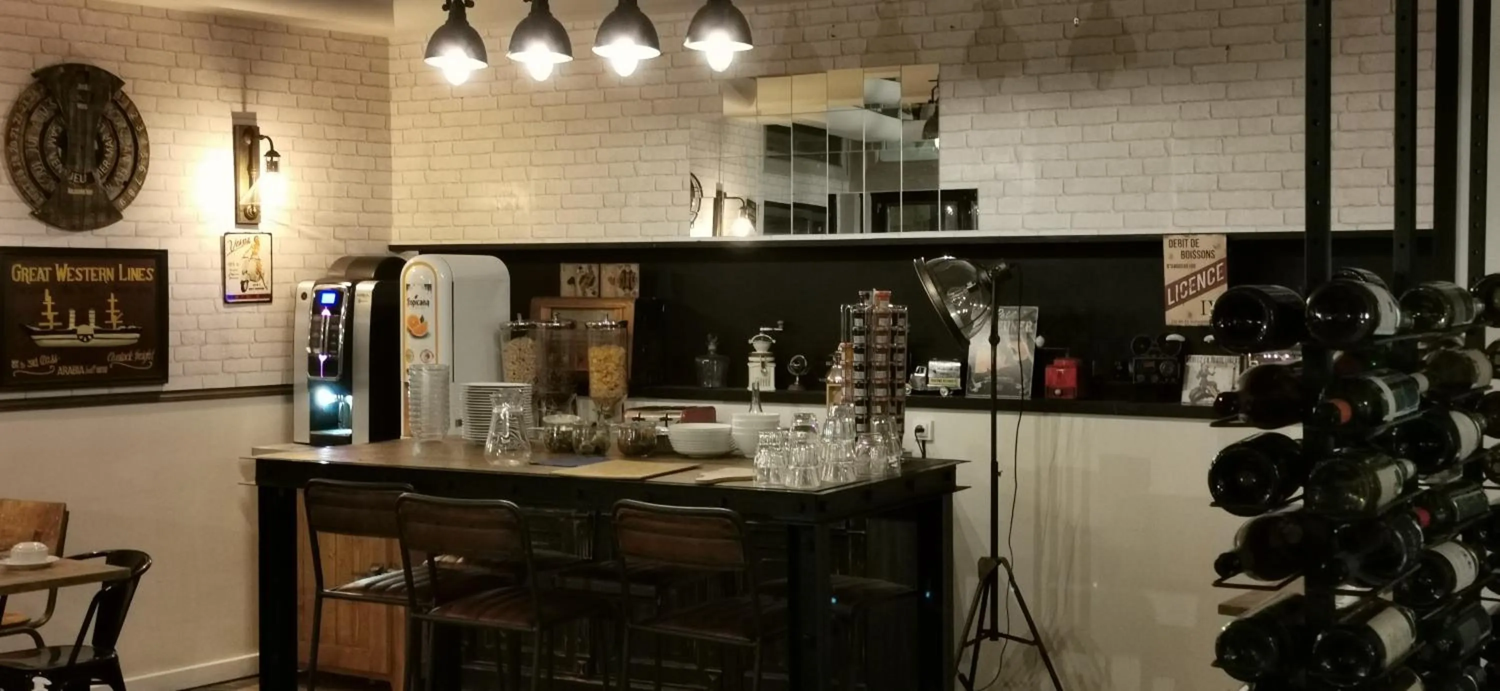 Restaurant/places to eat in Hôtel Restaurant La Voile - Le Dock'er