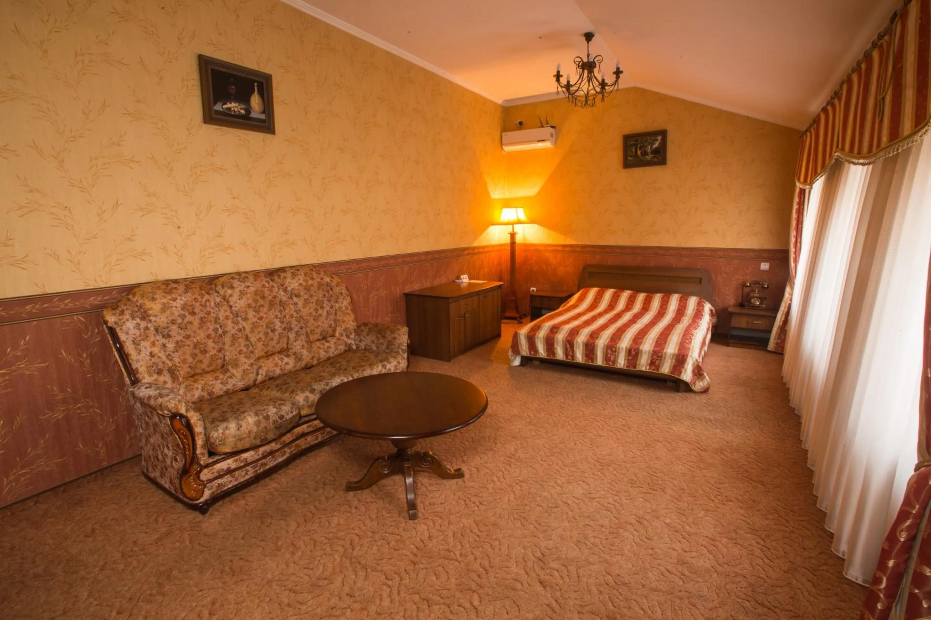 Magnat Lux Hotel