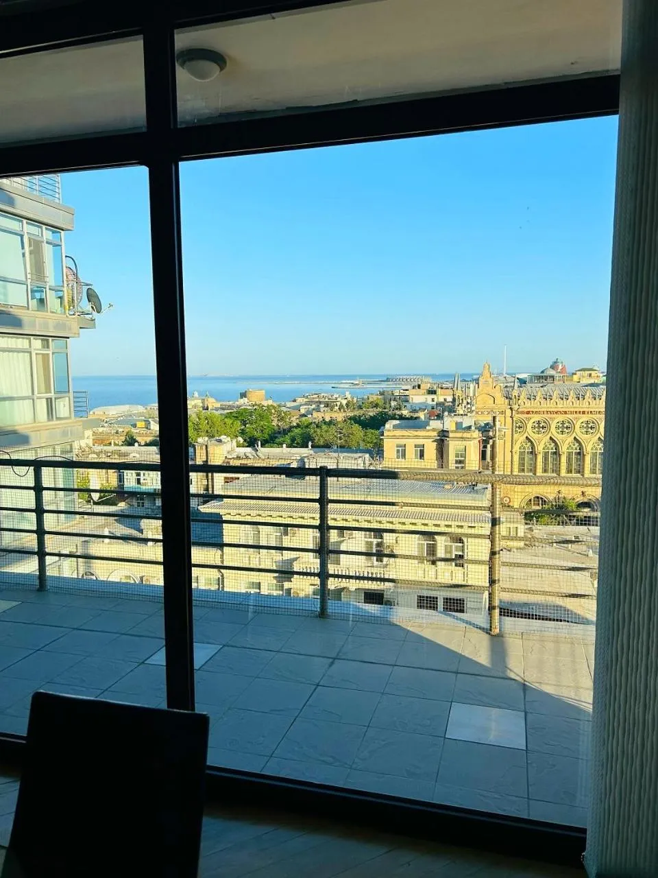 Day in Sunday Hotel Baku