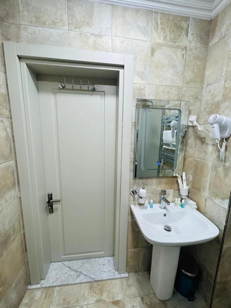 Shower in Sunday Hotel Baku