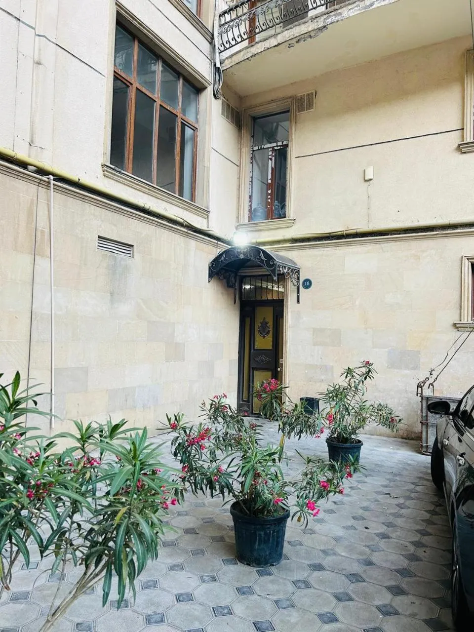 Day in Sunday Hotel Baku