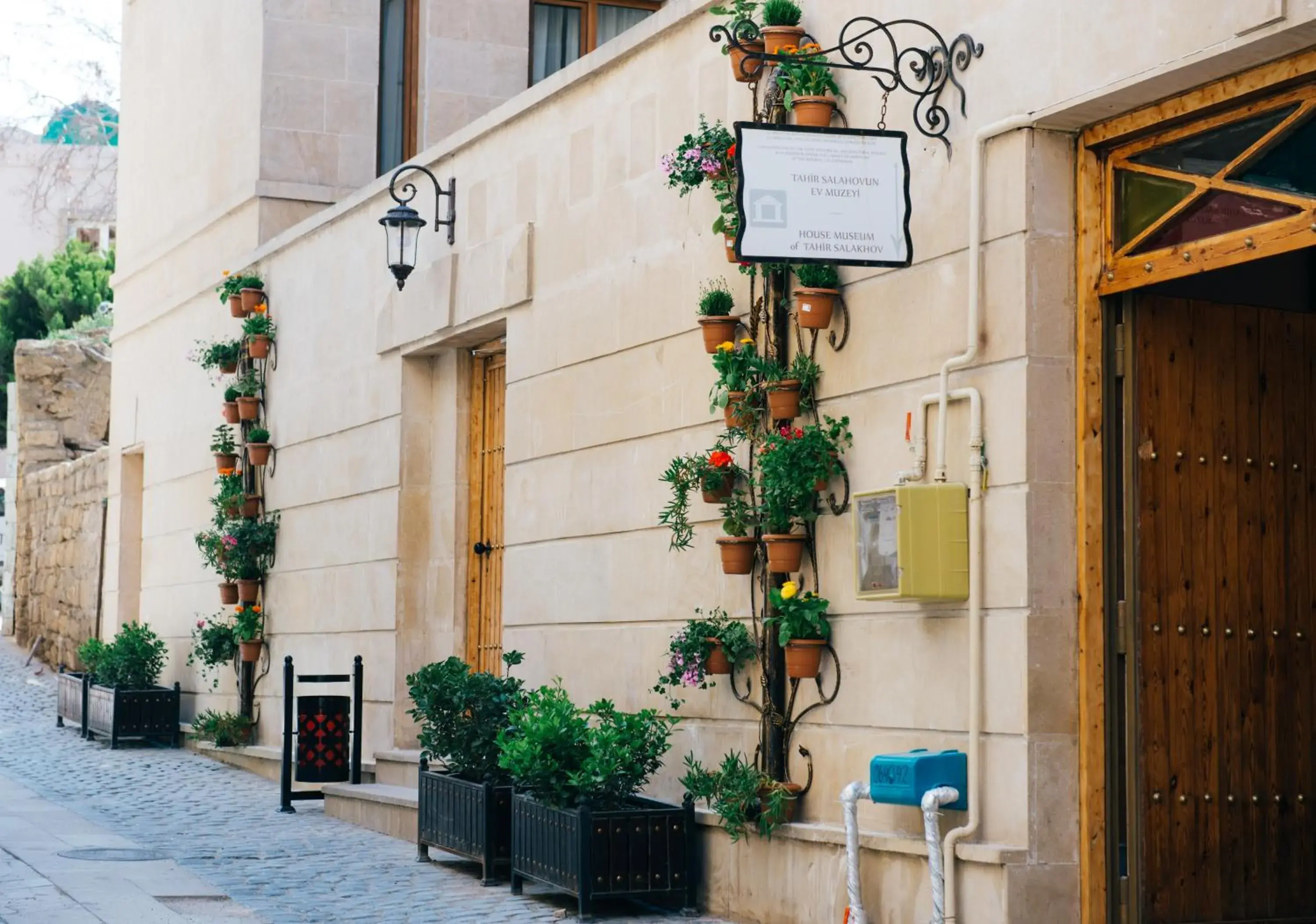Facade/entrance in Sunday Hotel Baku Facade/entrance in Sunday Hotel Baku