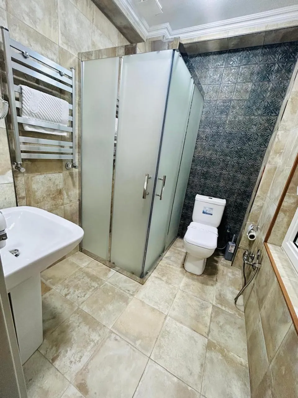 Shower in Sunday Hotel Baku