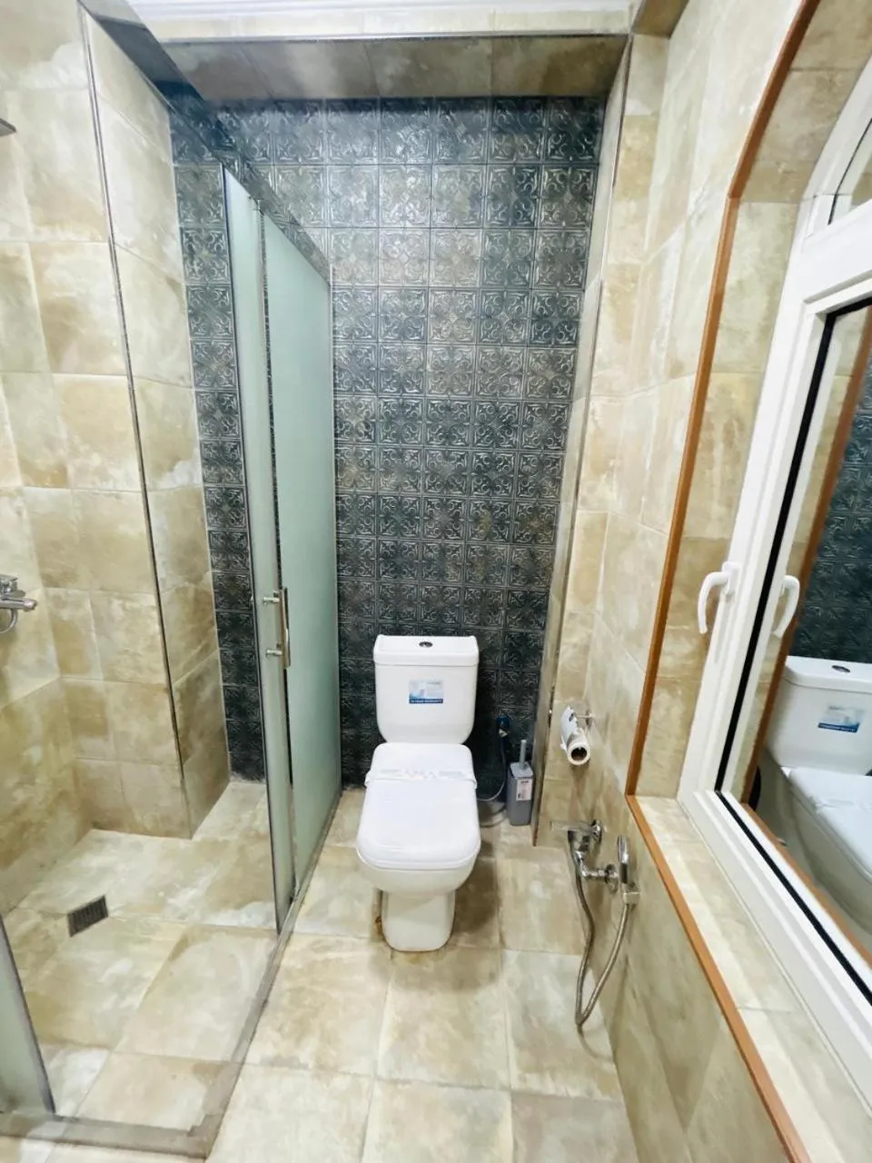 Shower in Sunday Hotel Baku