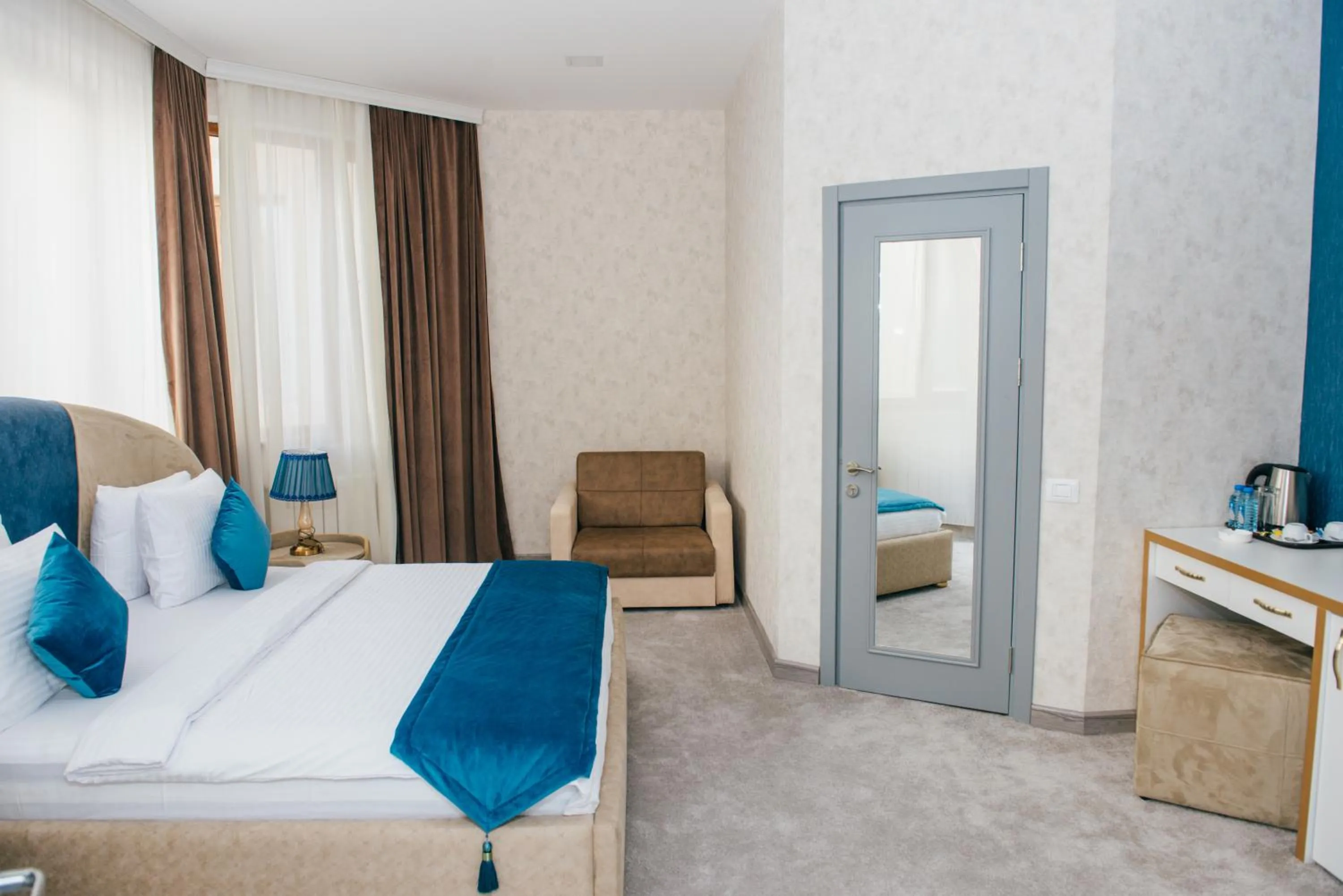 Photo of the whole room in Sunday Hotel Baku