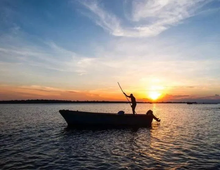 Canoeing in Tahira Villa