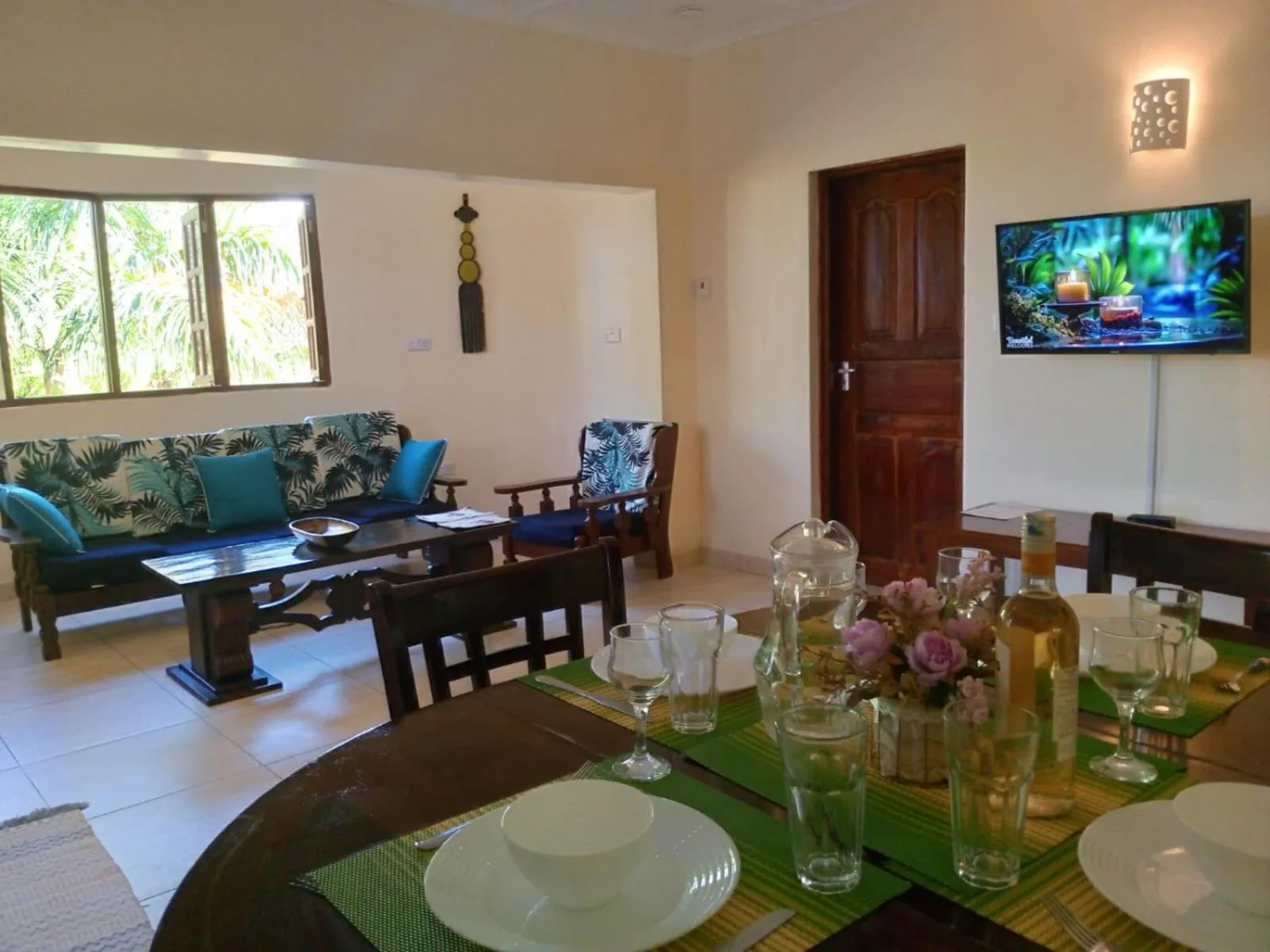 TV and multimedia in Tahira Villa