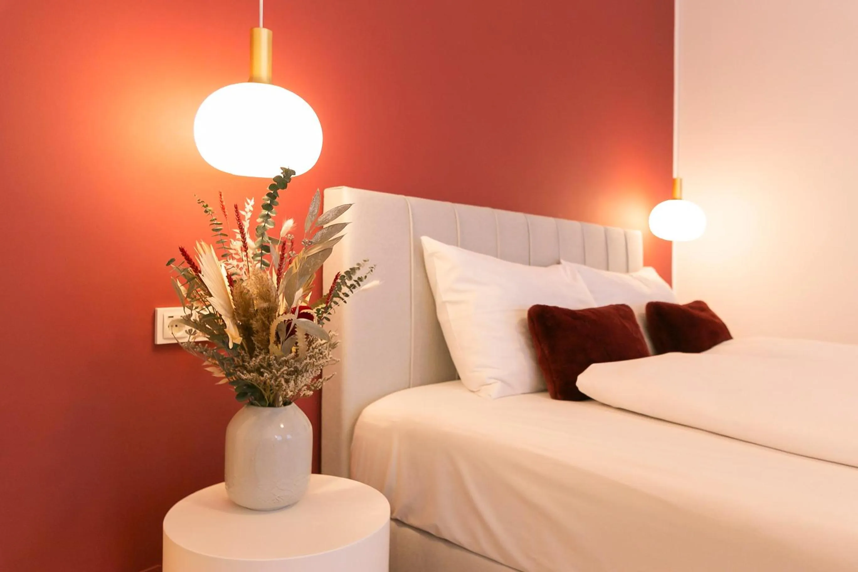 Decorative detail, Bed in Mint@Naschmarkt Premium Apartments