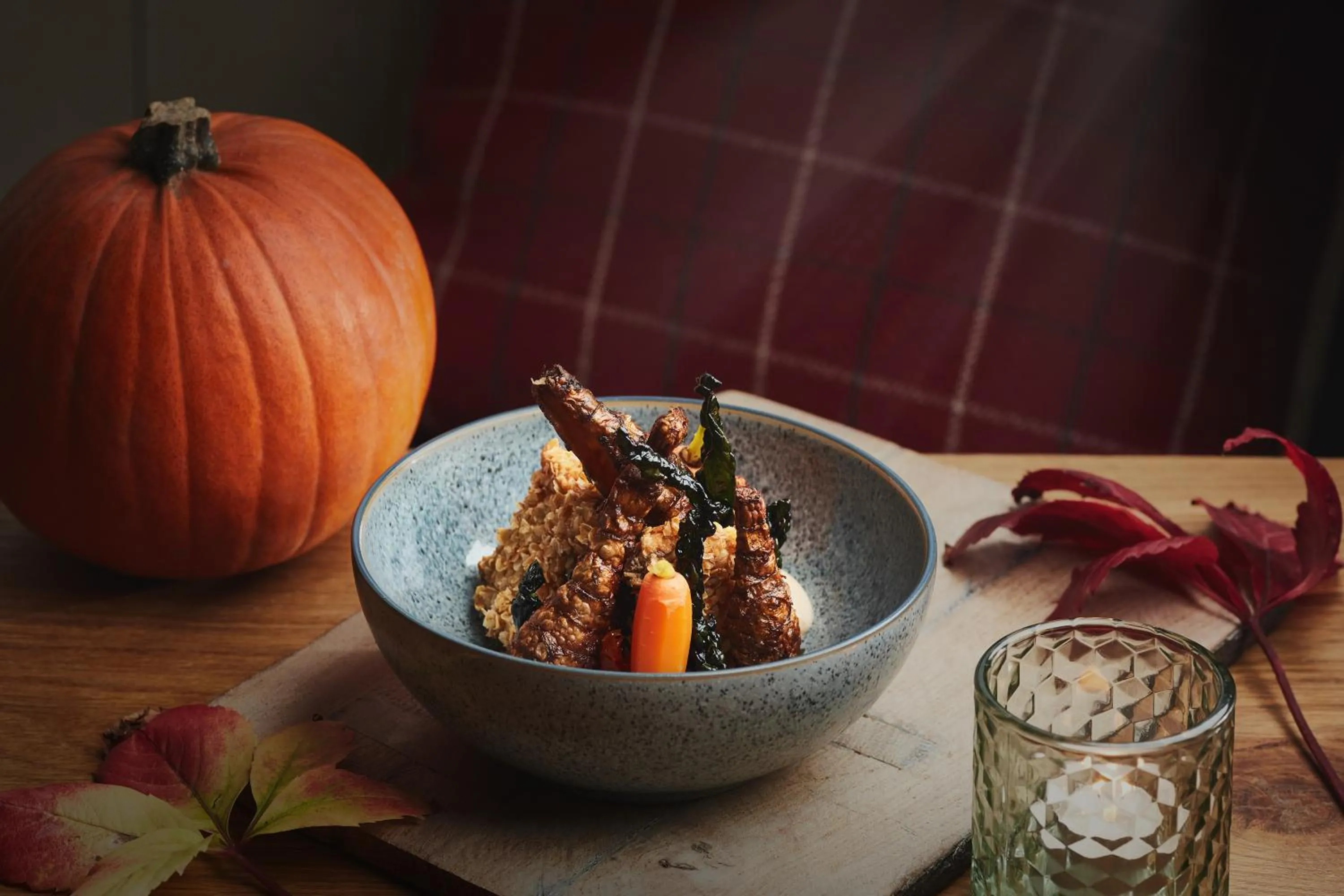 Food in The Plume of Feathers