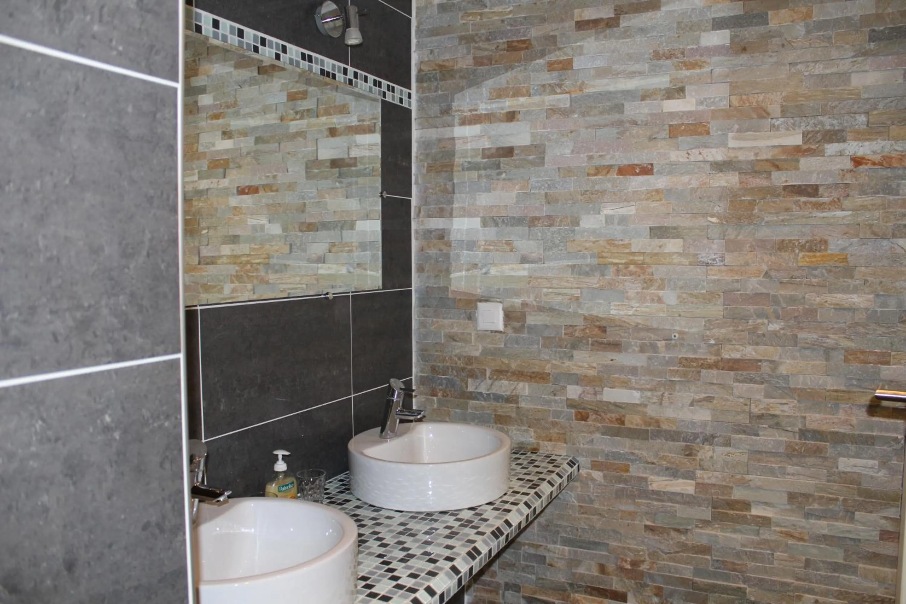 Photo of the whole room in Au cœur du vignoble sur Bursins