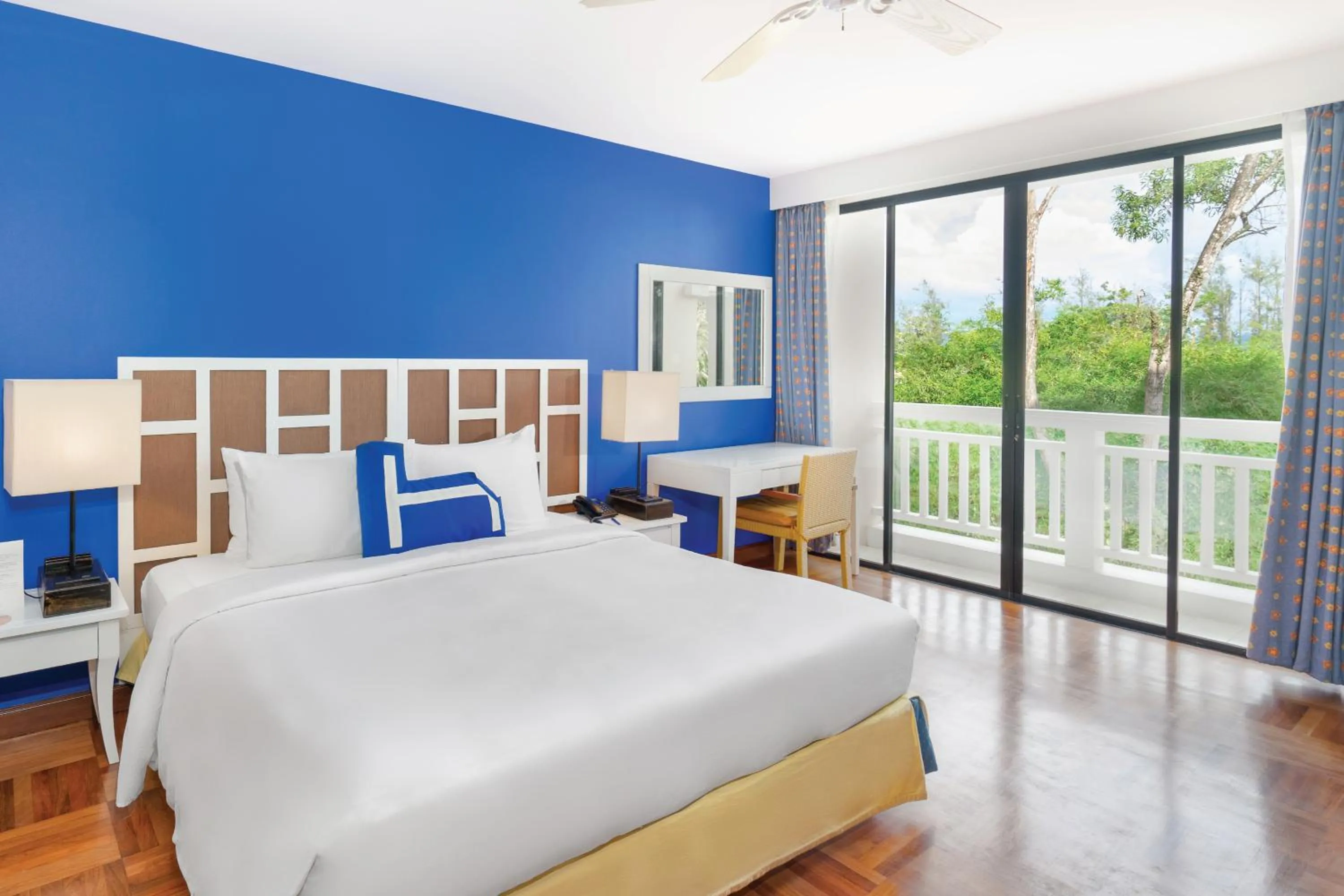 Bed in Homm Suites Laguna, part of Banyan Group