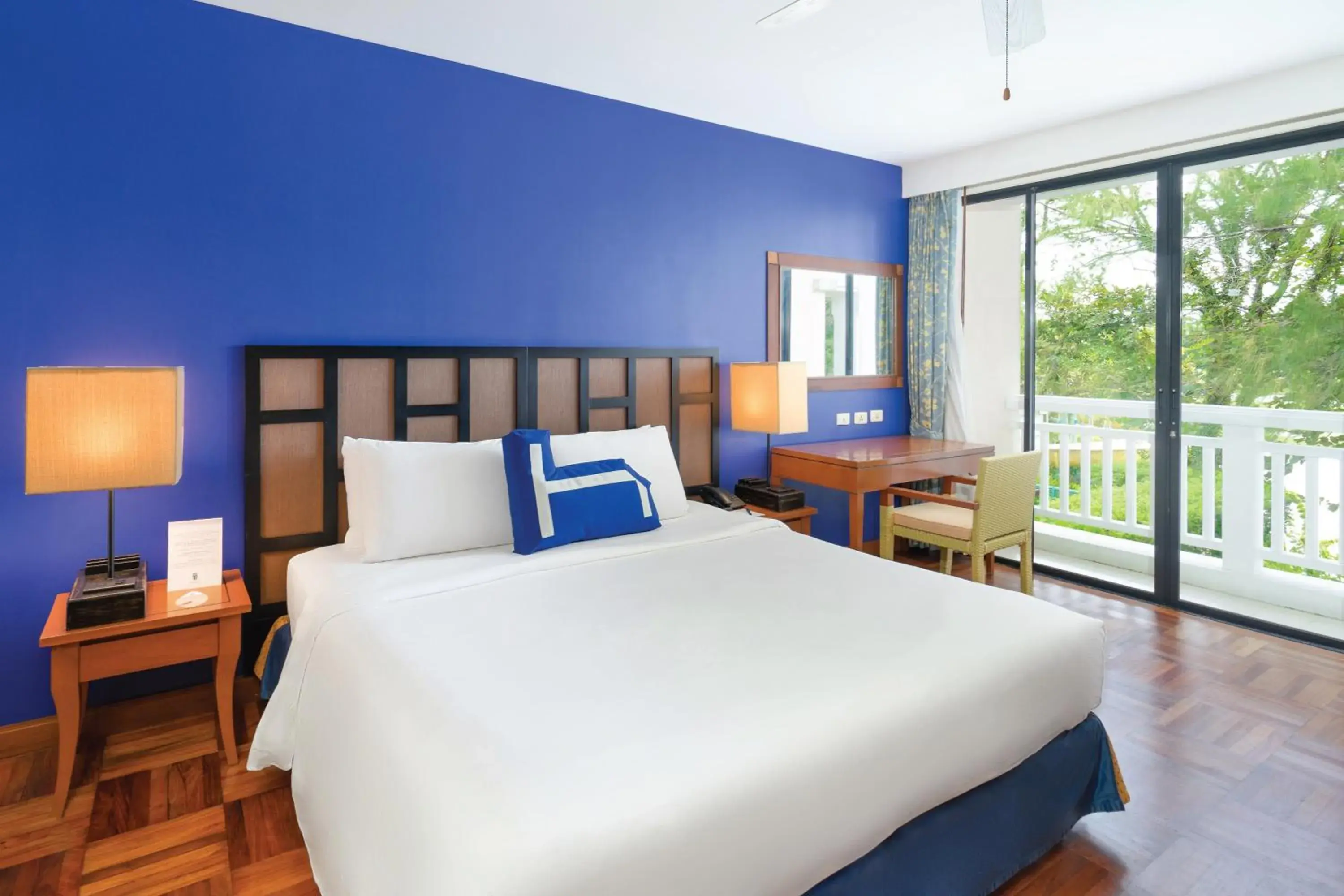 Golf View Two Bedroom Suite (Size 113 sqm.) in Homm Suites Laguna, part of Banyan Group Golf View Two Bedroom Suite (Size 113 sqm.) in Homm Suites Laguna, part of Banyan Group