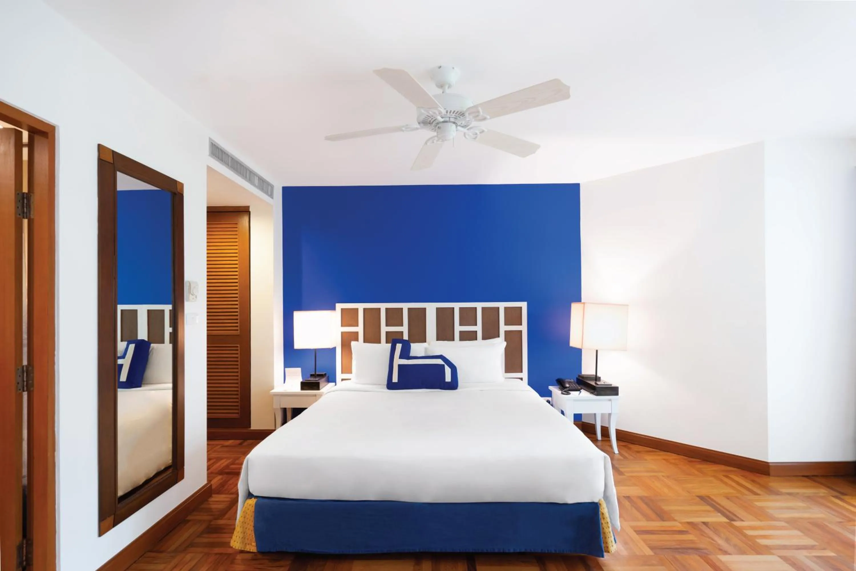 Bed in Homm Suites Laguna, part of Banyan Group