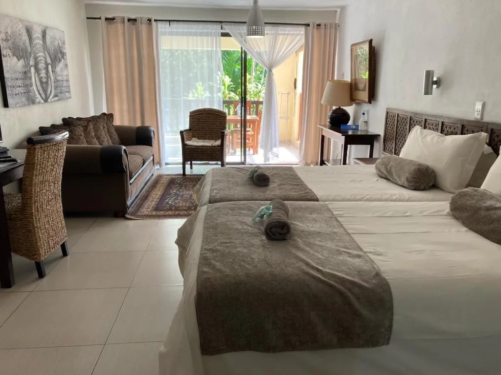 Deluxe Twin Room - single occupancy in Acasia Guest Lodge