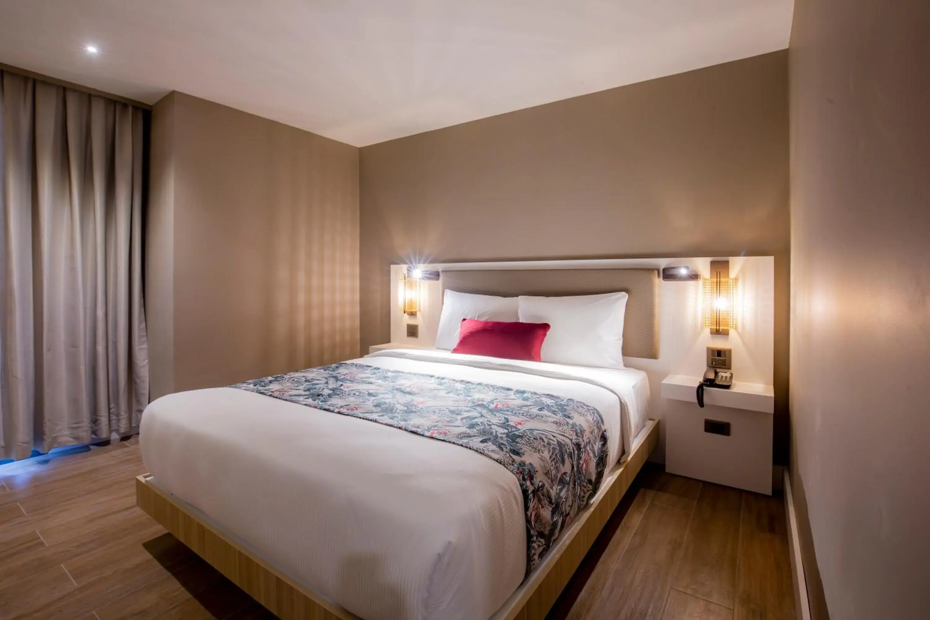 Bed in WOOVO Phuket Patong - by Swandor Bed in WOOVO Phuket Patong - by Swandor