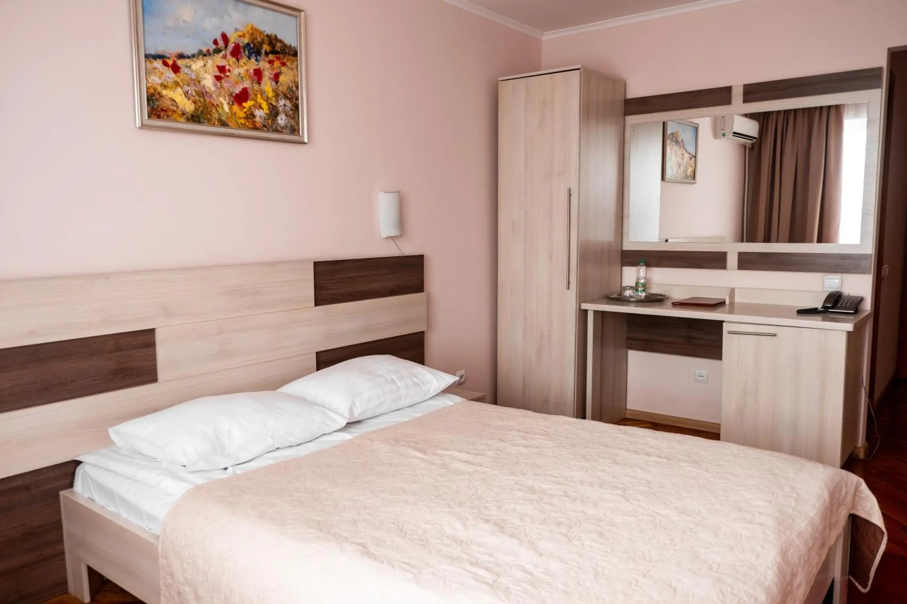 Comfort Single Room in Hotel Halychyna Comfort Single Room in Hotel Halychyna