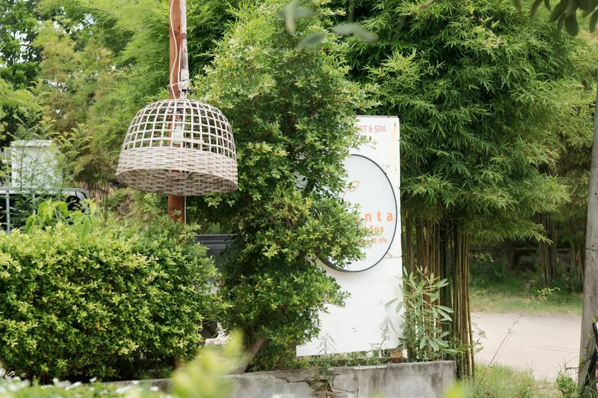 Facade/entrance in SriLanta Resort and Spa Facade/entrance in SriLanta Resort and Spa