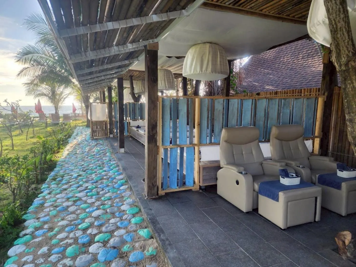 Massage in SriLanta Resort and Spa