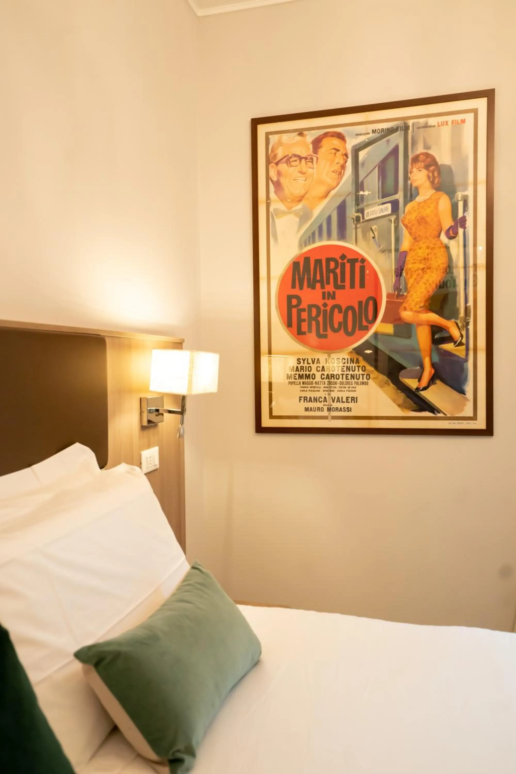 Bed in Archi di Roma Guest House