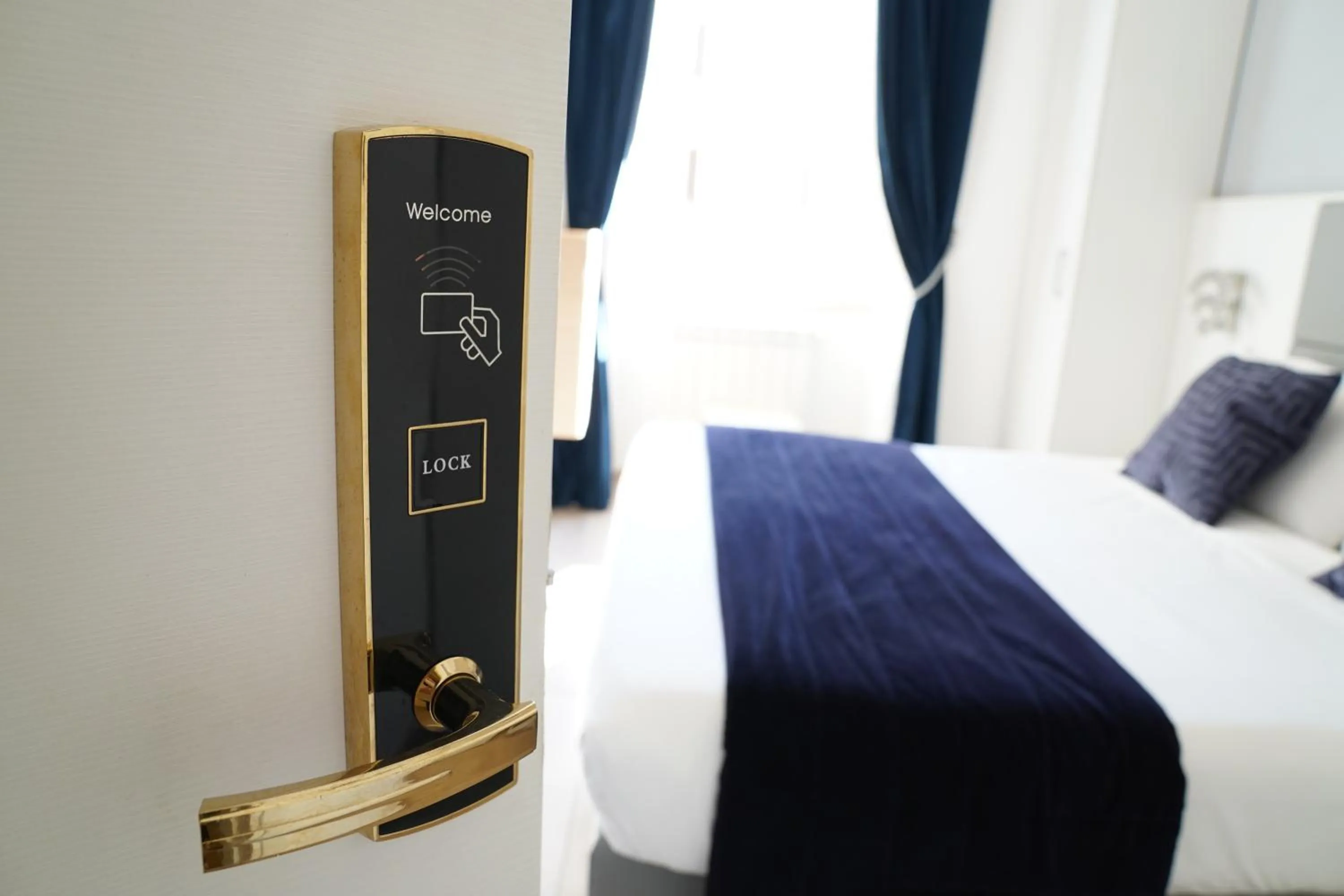 Bed in Archi di Roma Guest House