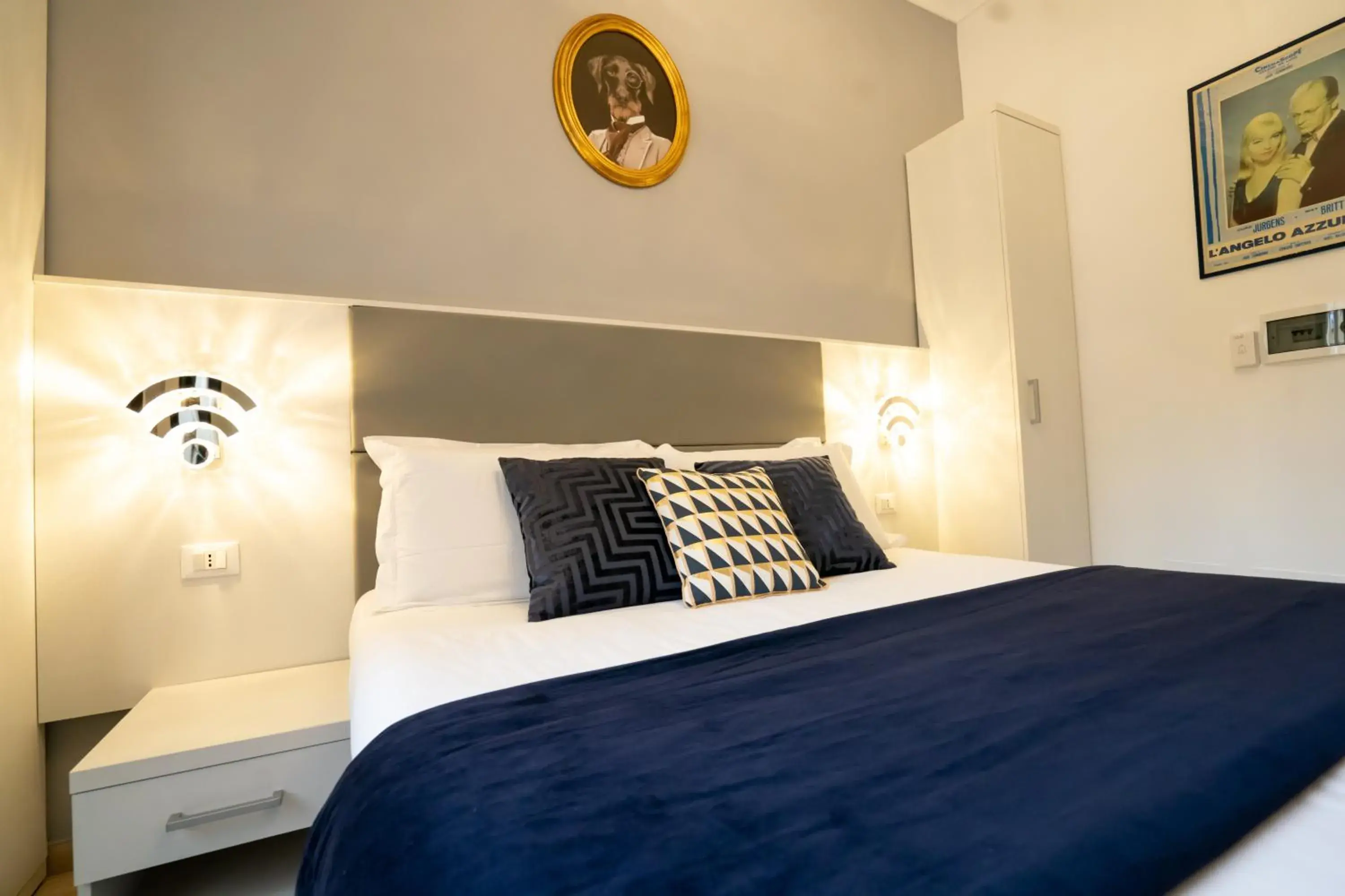 Small Double Room - single occupancy in Archi di Roma Guest House Small Double Room - single occupancy in Archi di Roma Guest House