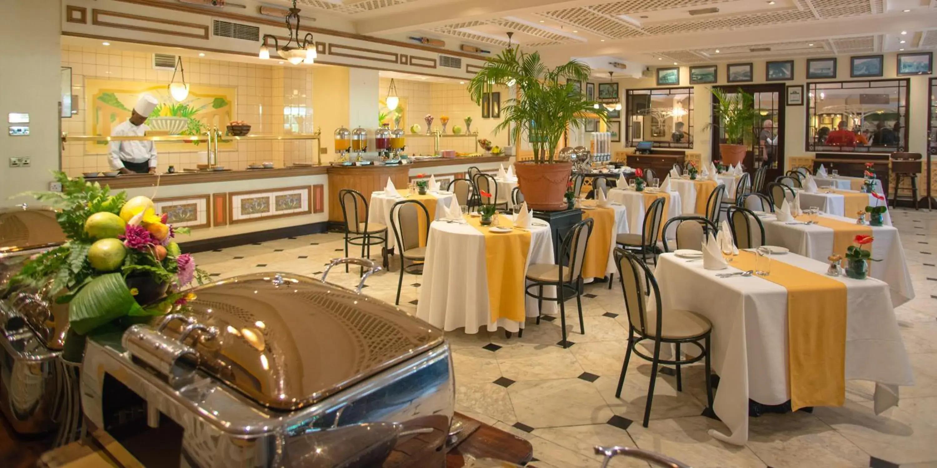 Restaurant/places to eat in Sarova Stanley Restaurant/places to eat in Sarova Stanley