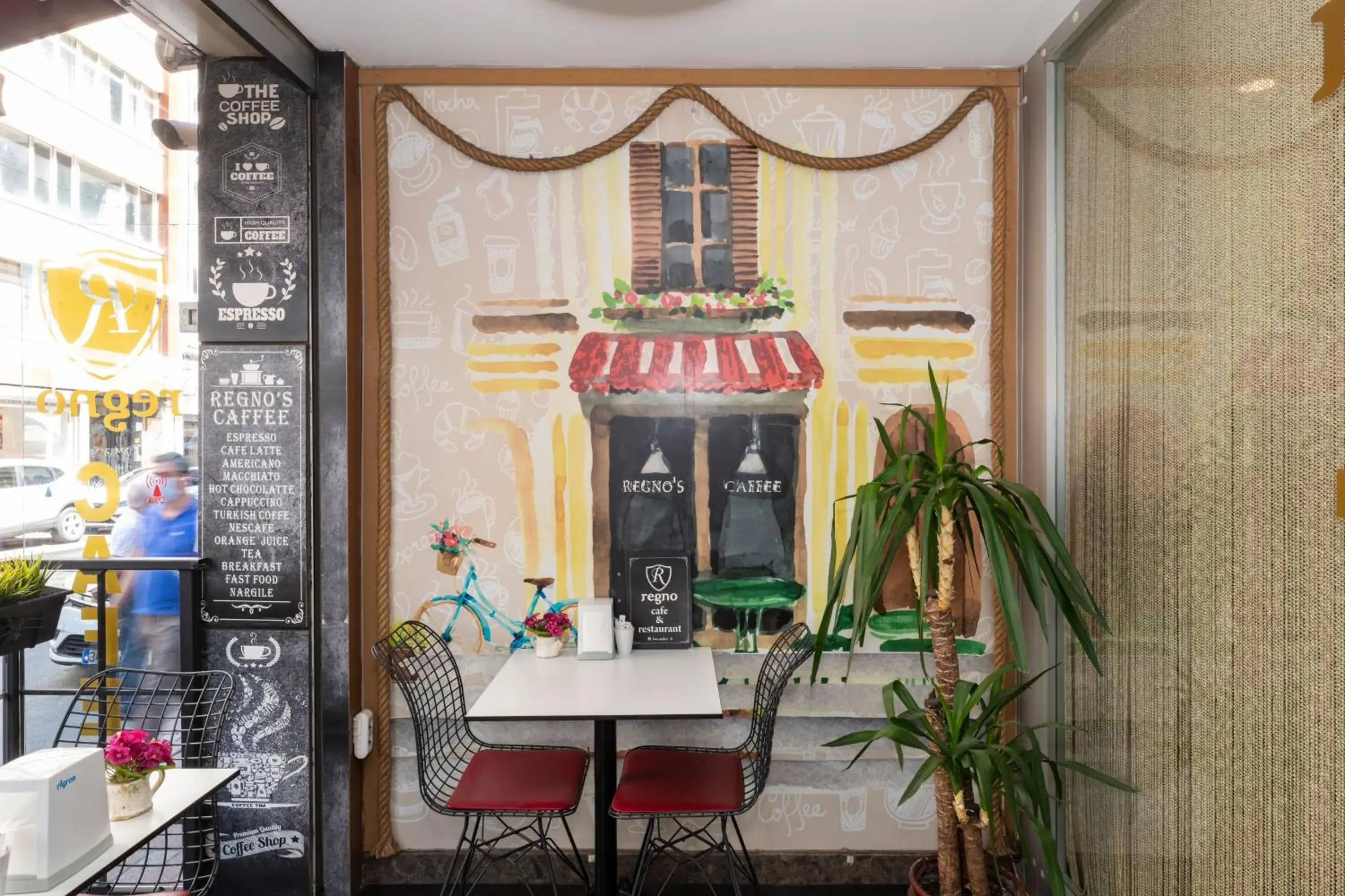 Facade/entrance in Regno Hotel Facade/entrance in Regno Hotel