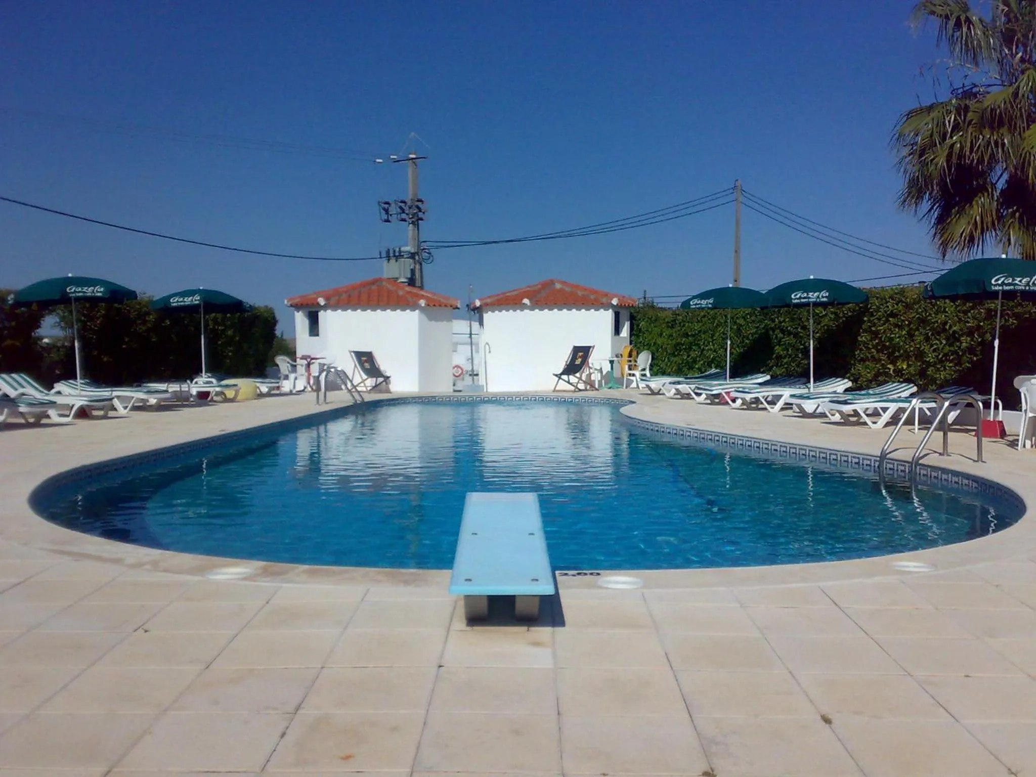 Swimming pool in Hotel Jardim