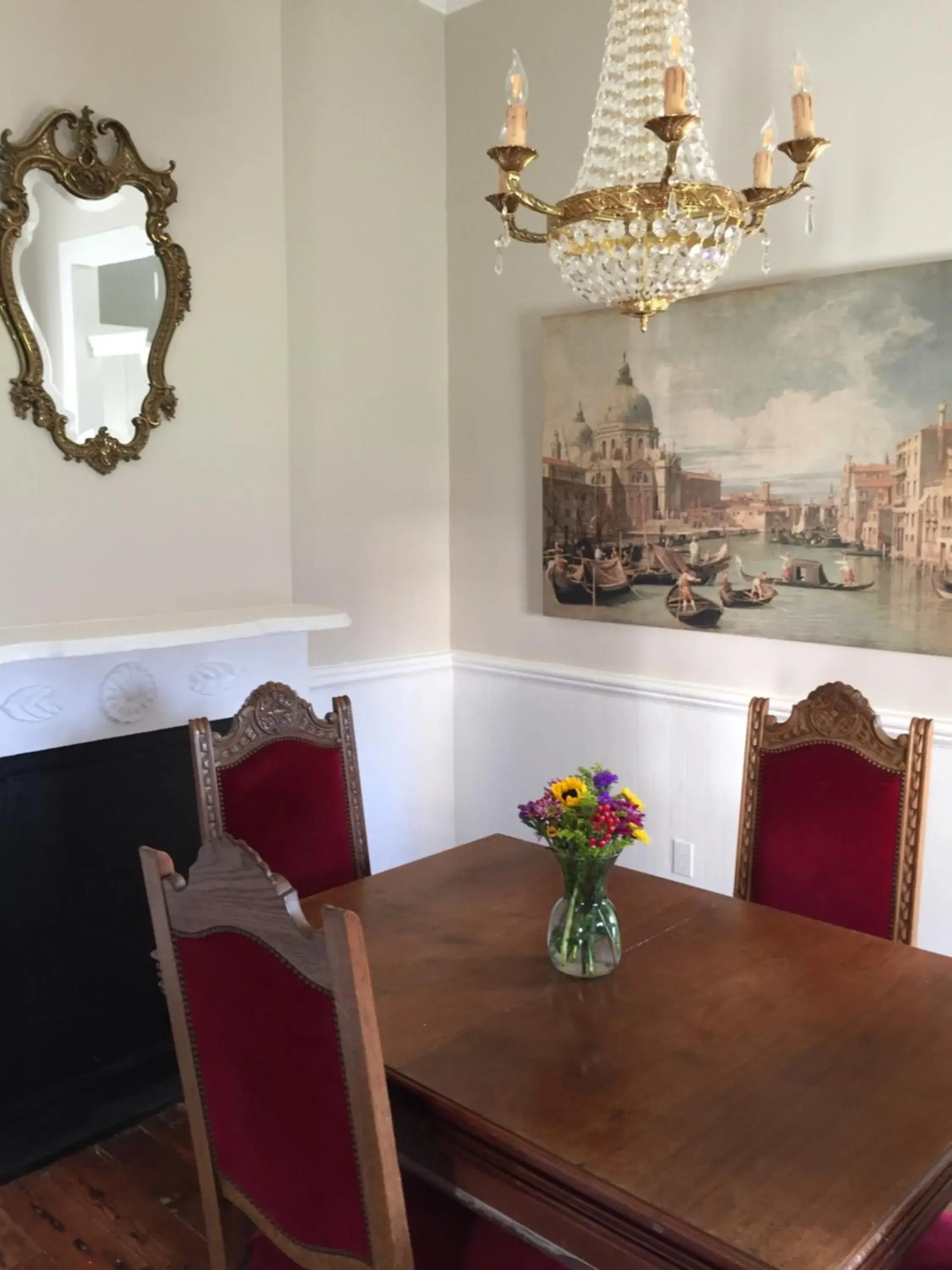 Crescent City Cottage Crescent City Cottage