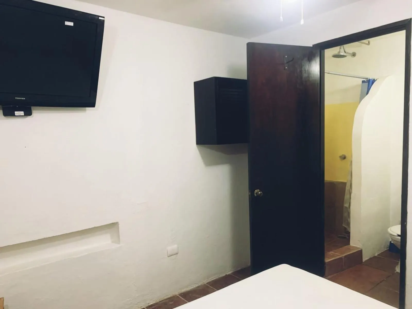 TV and multimedia, Bed in Moonshine Hotel