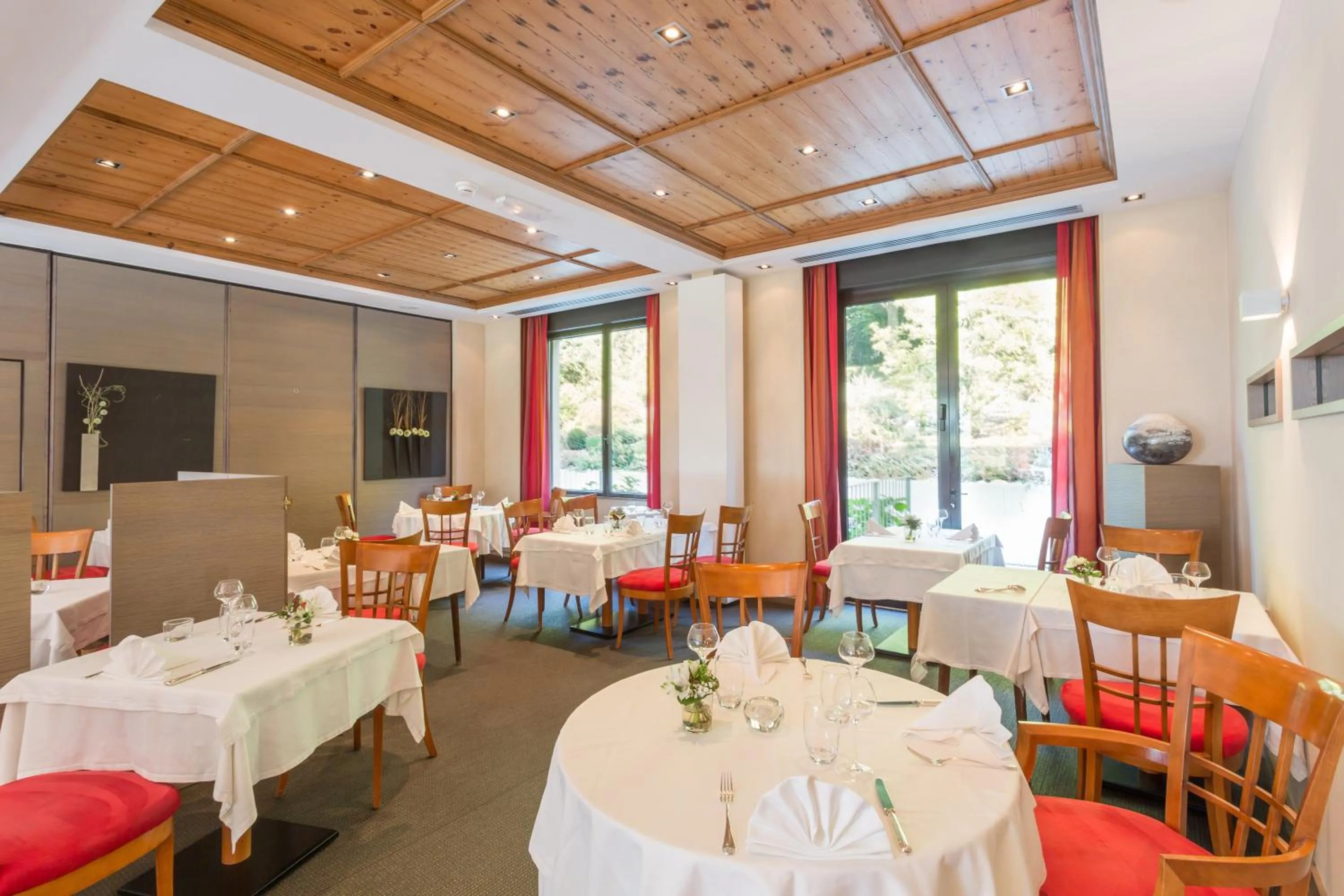 Restaurant/places to eat in Hôtel Restaurant Logis Auberge Sundgovienne