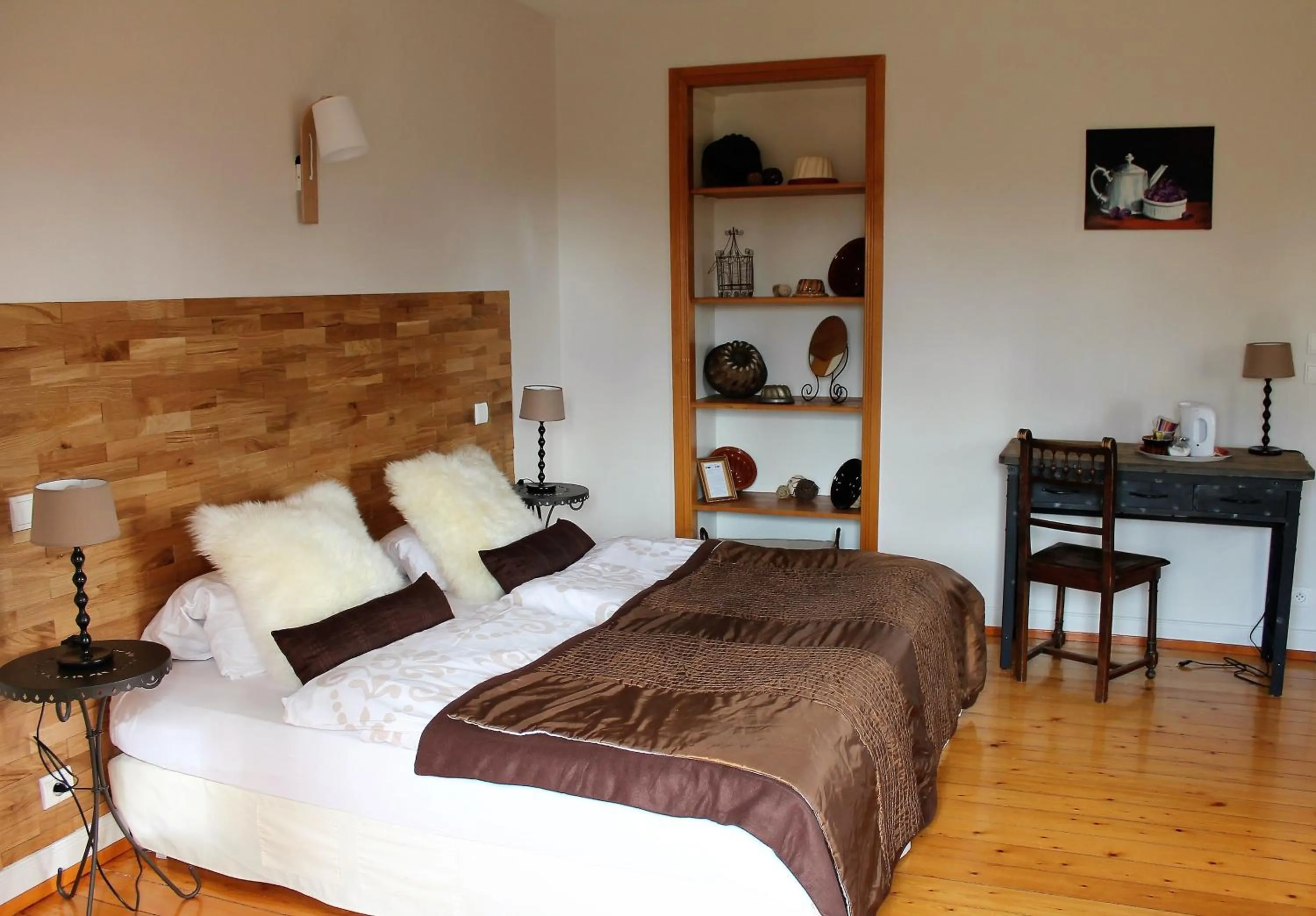 Photo of the whole room, Bed in Aux Berges de la Thur