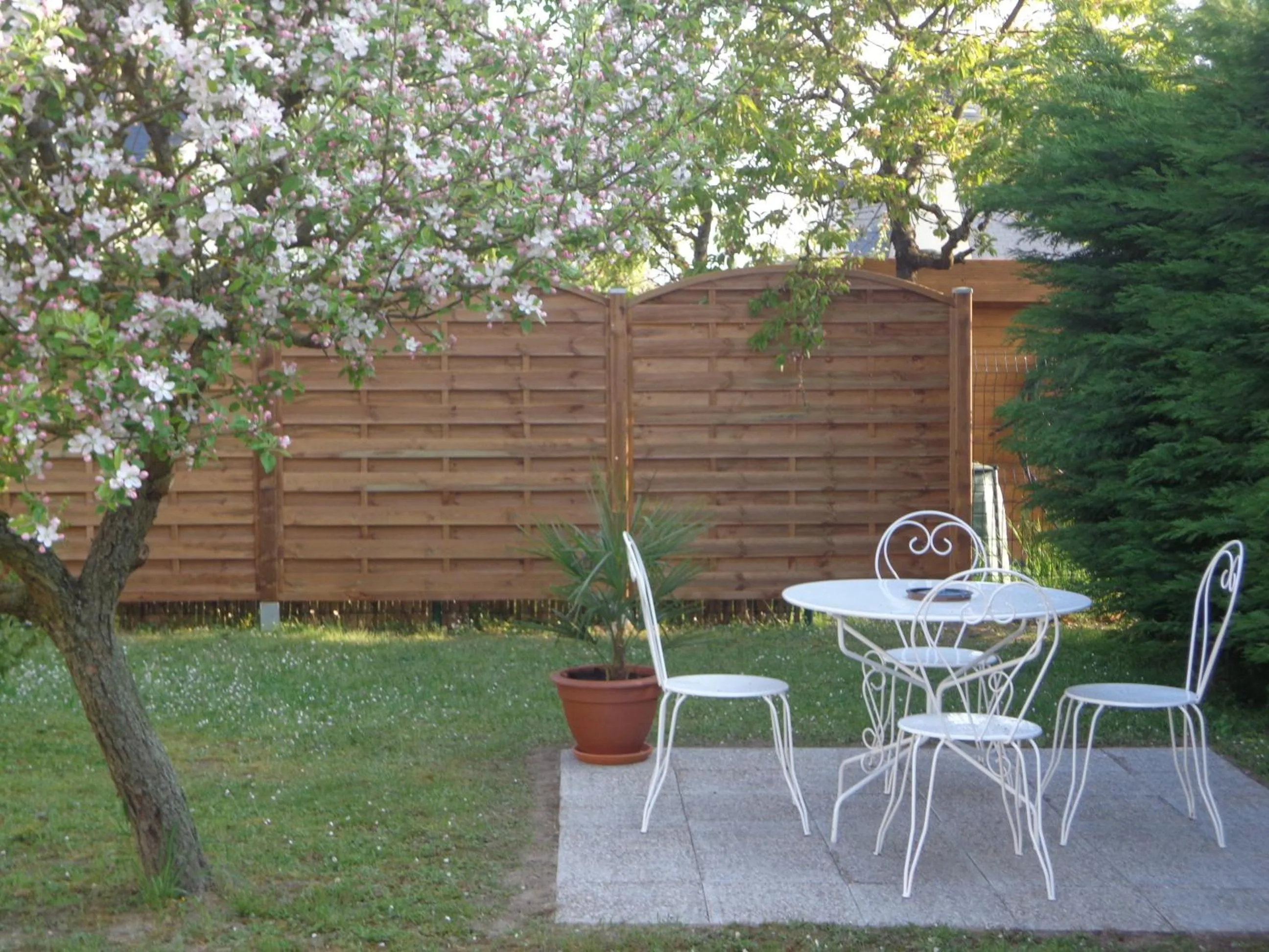 Patio in La Grille Dorée