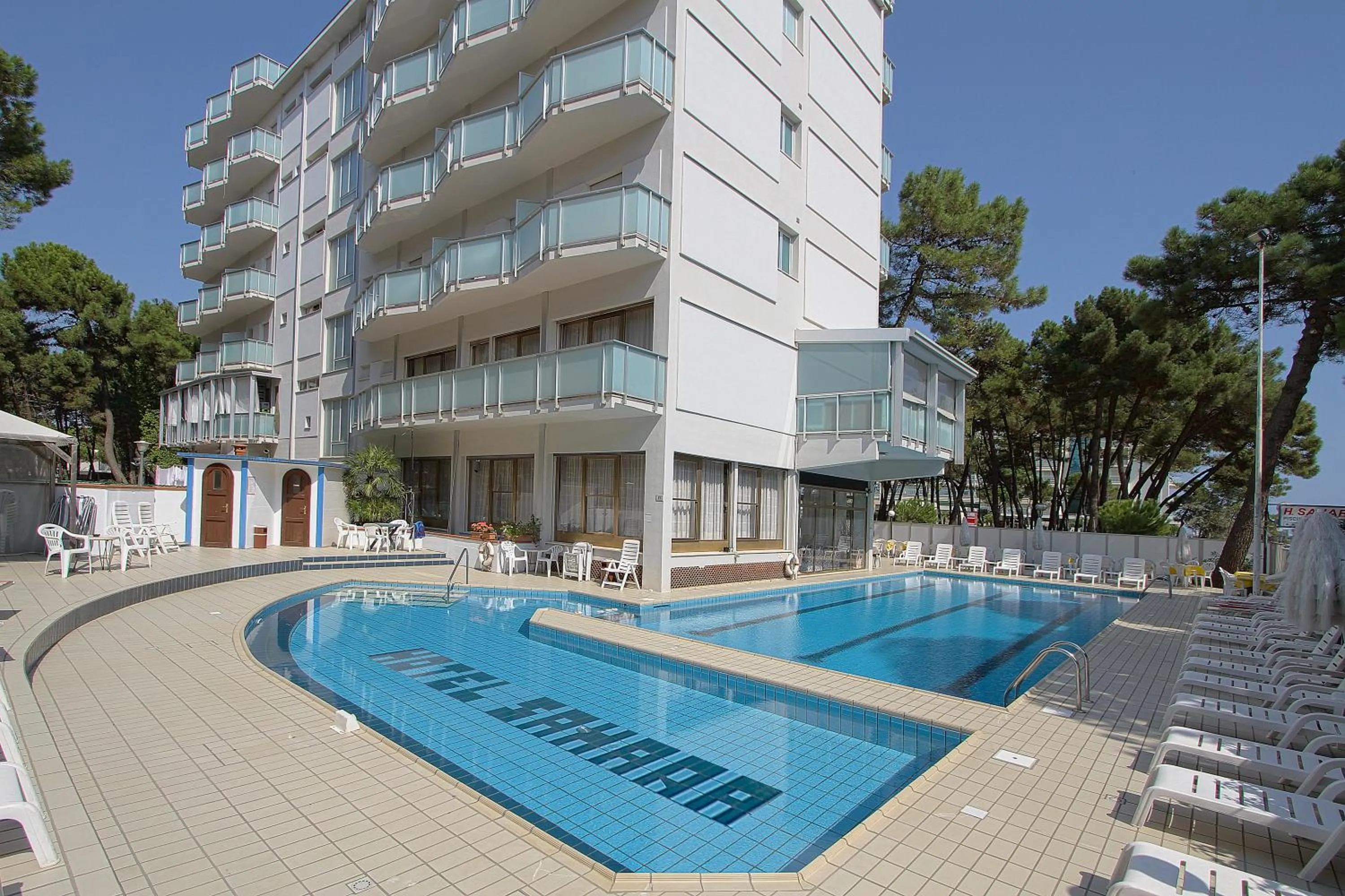 Facade/entrance in Hotel Sahara