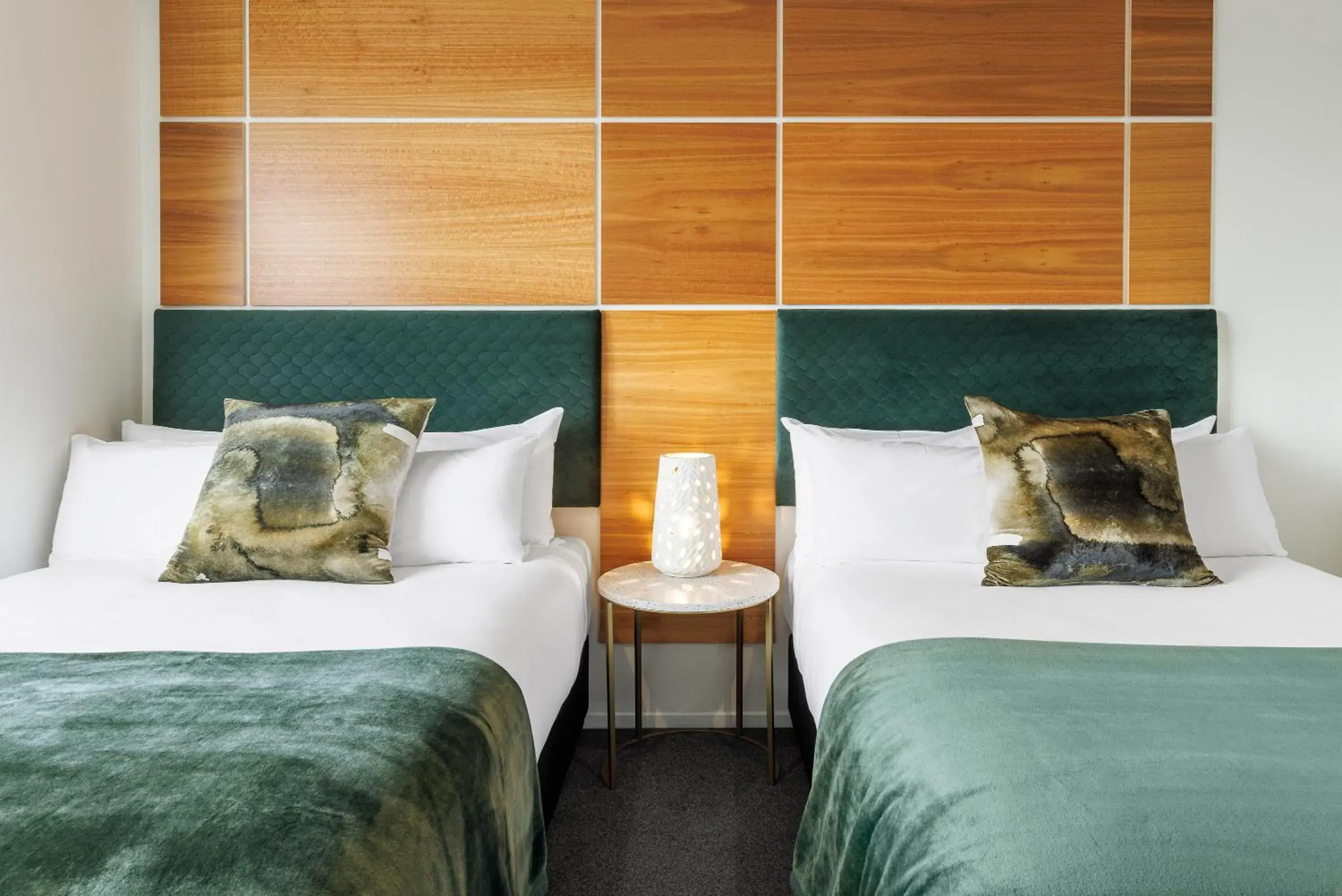 Bed in Hidden Lake Hotel & Apartments Bed in Hidden Lake Hotel & Apartments