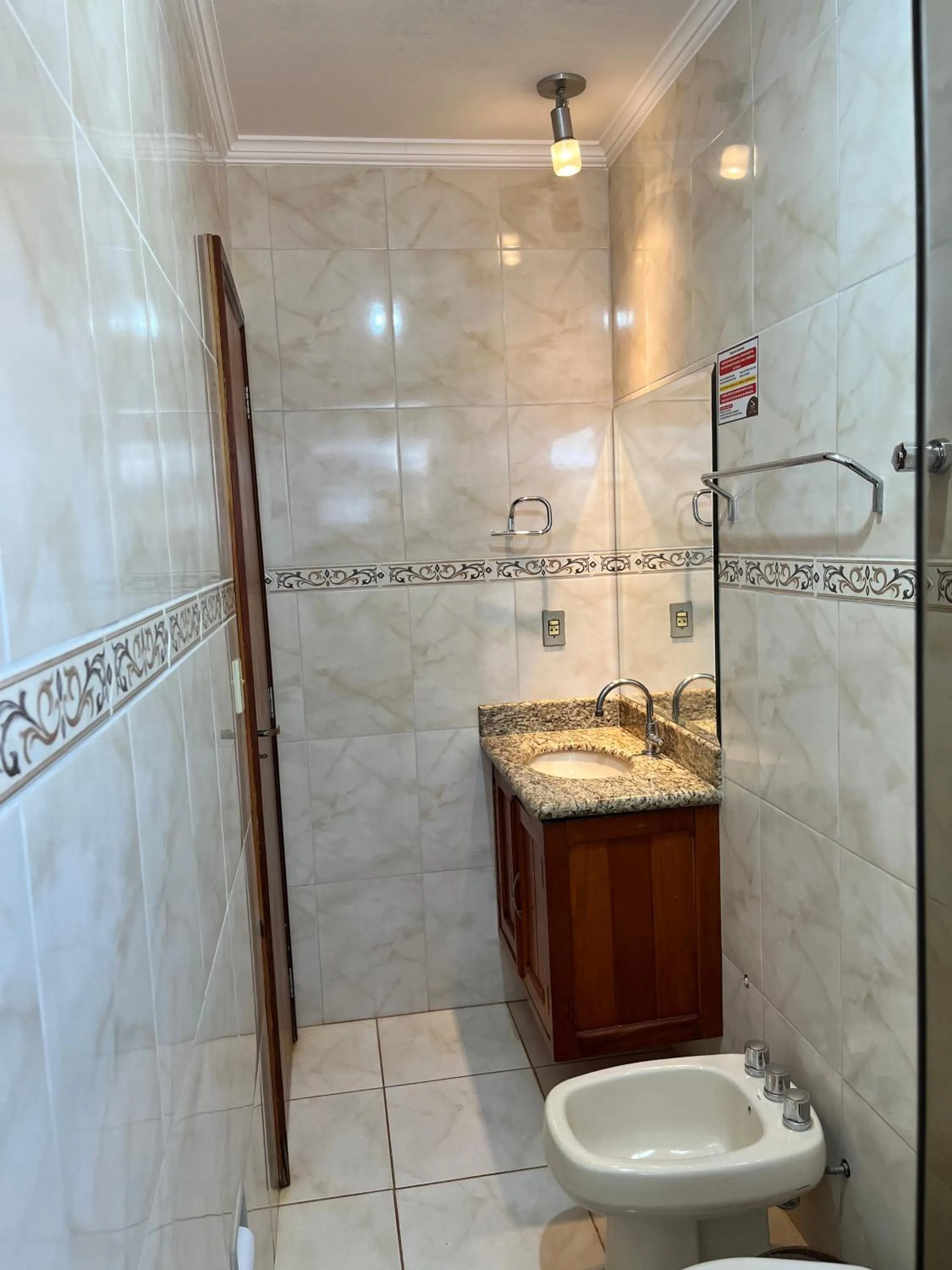 Bathroom in Hotel São Marcos Orlândia SP