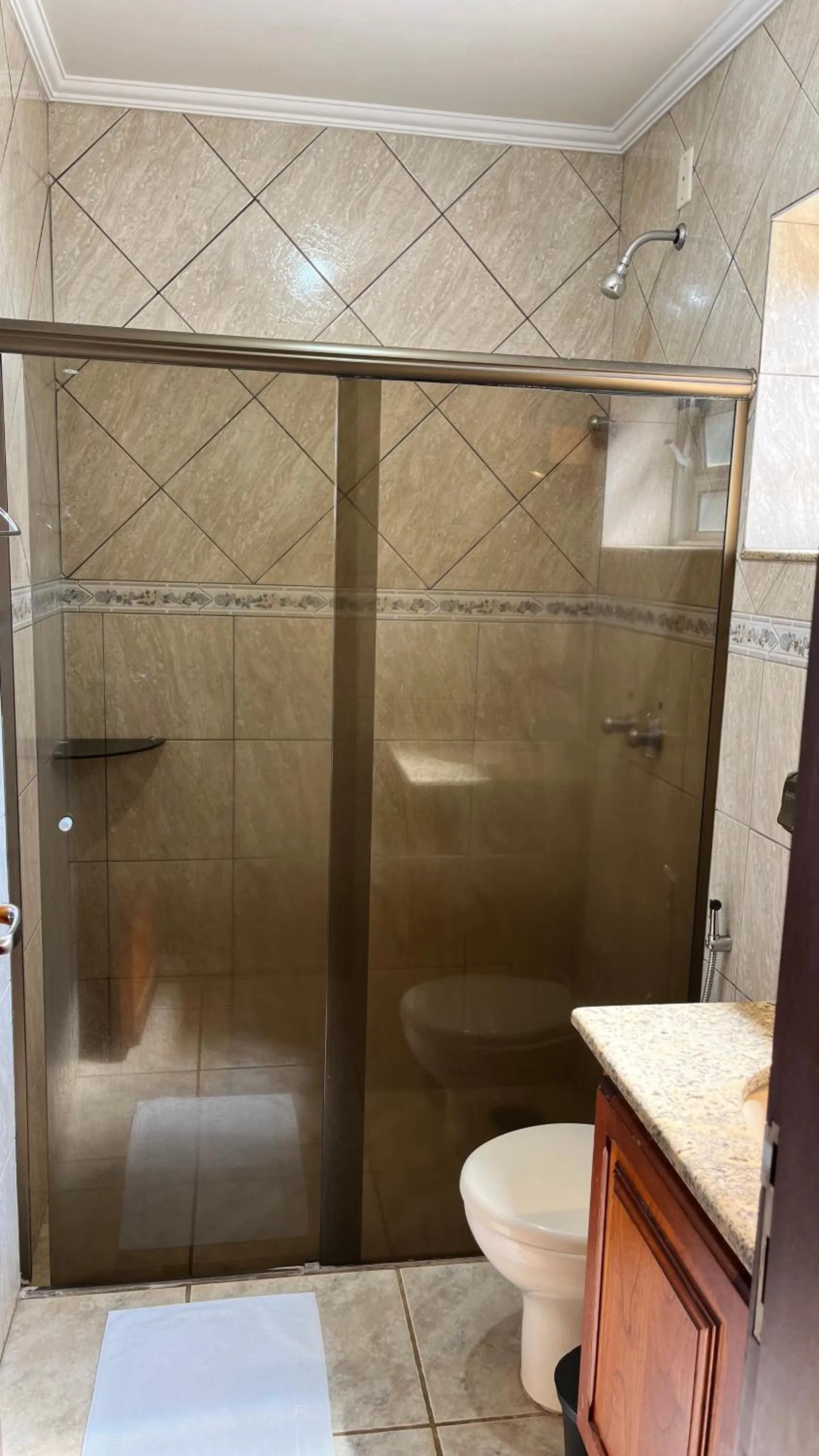 Shower in Hotel São Marcos Orlândia SP