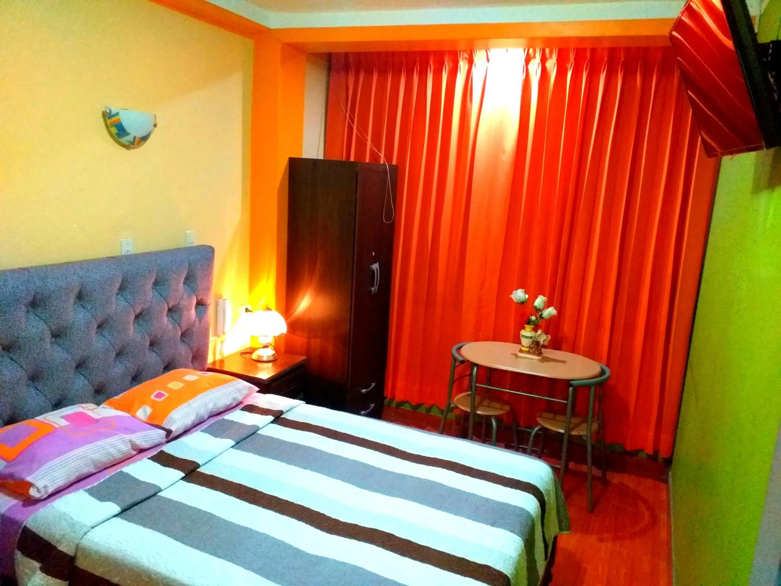 Bed in Sombrero de Paja