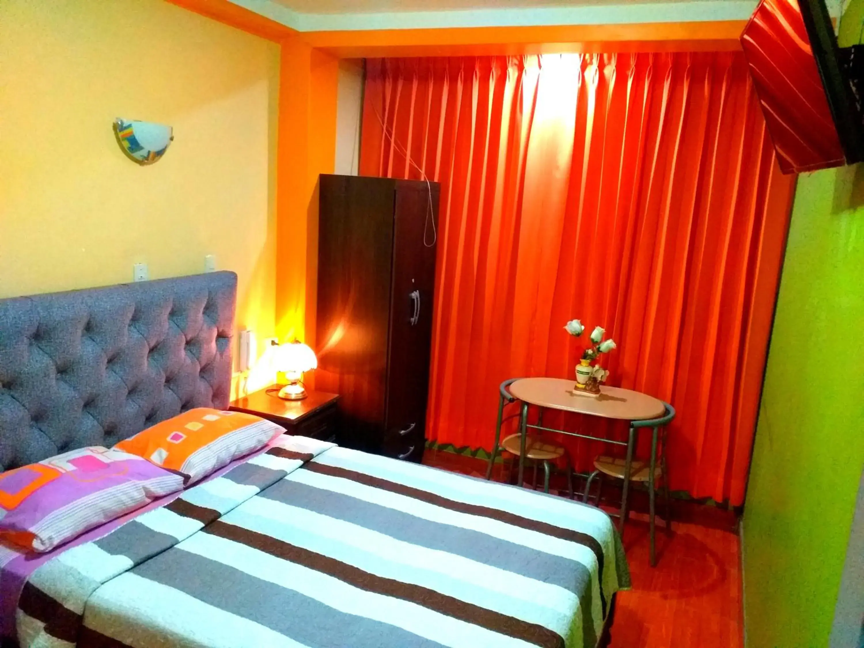 Double Room with Private Bathroom in Sombrero de Paja Double Room with Private Bathroom in Sombrero de Paja