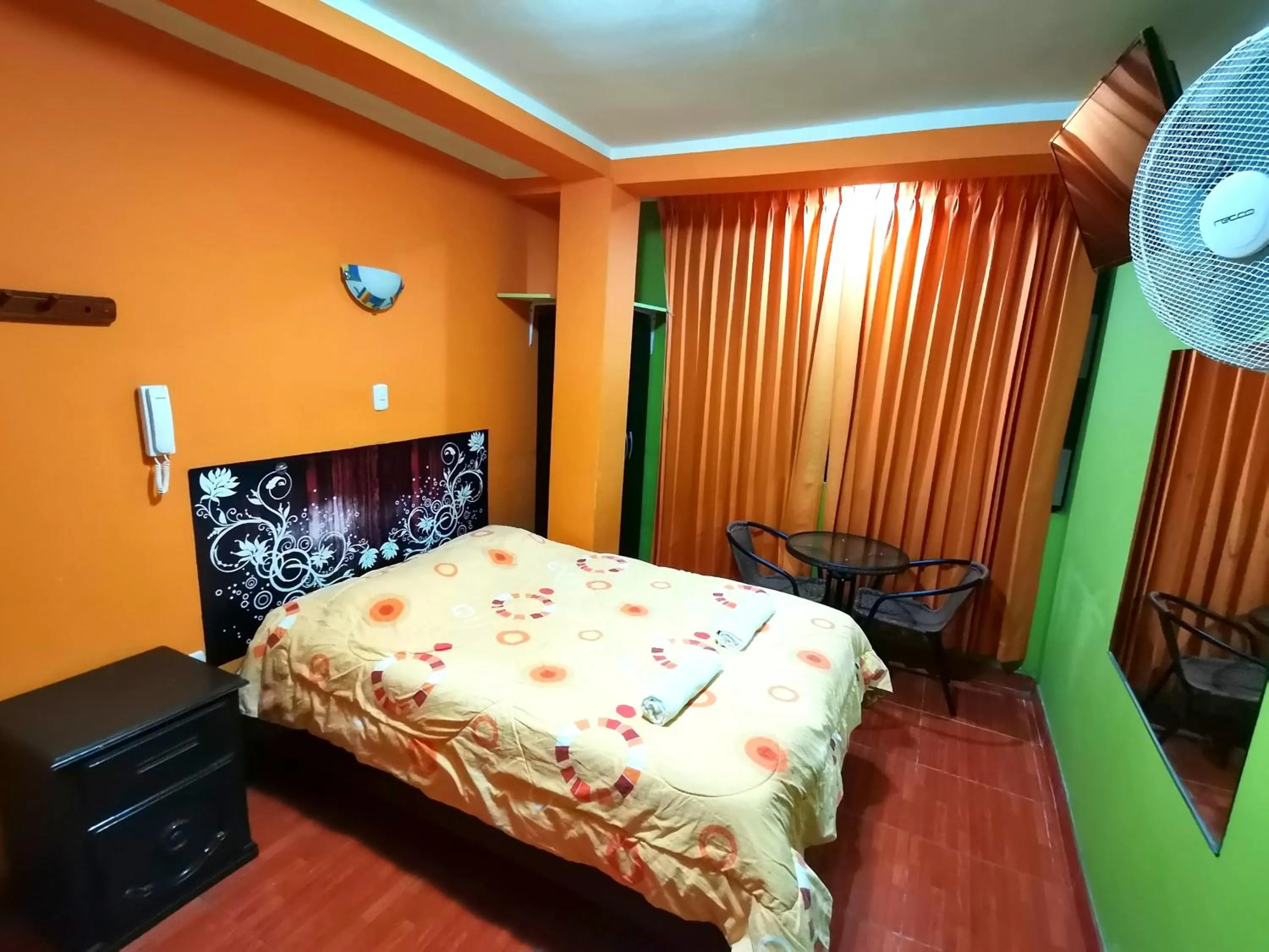 Bed in Sombrero de Paja
