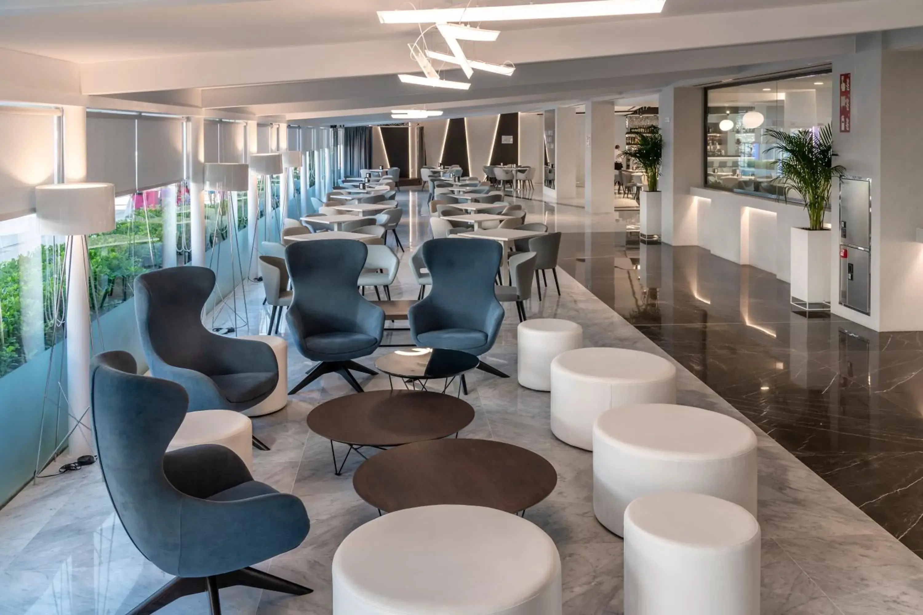 Lounge or bar in Hotel Olympus Palace Lounge or bar in Hotel Olympus Palace