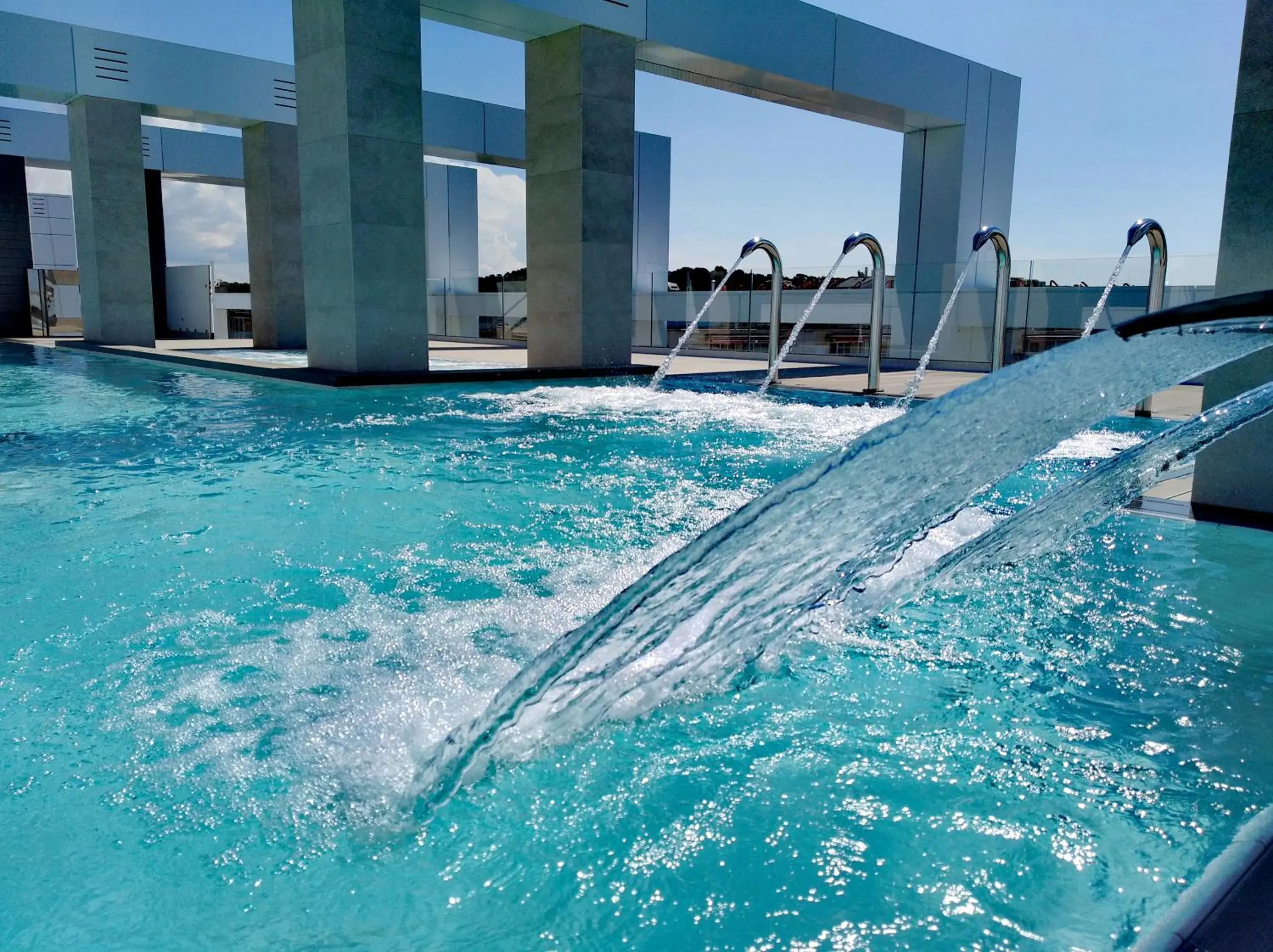 Swimming pool in Hotel Olympus Palace Swimming pool in Hotel Olympus Palace