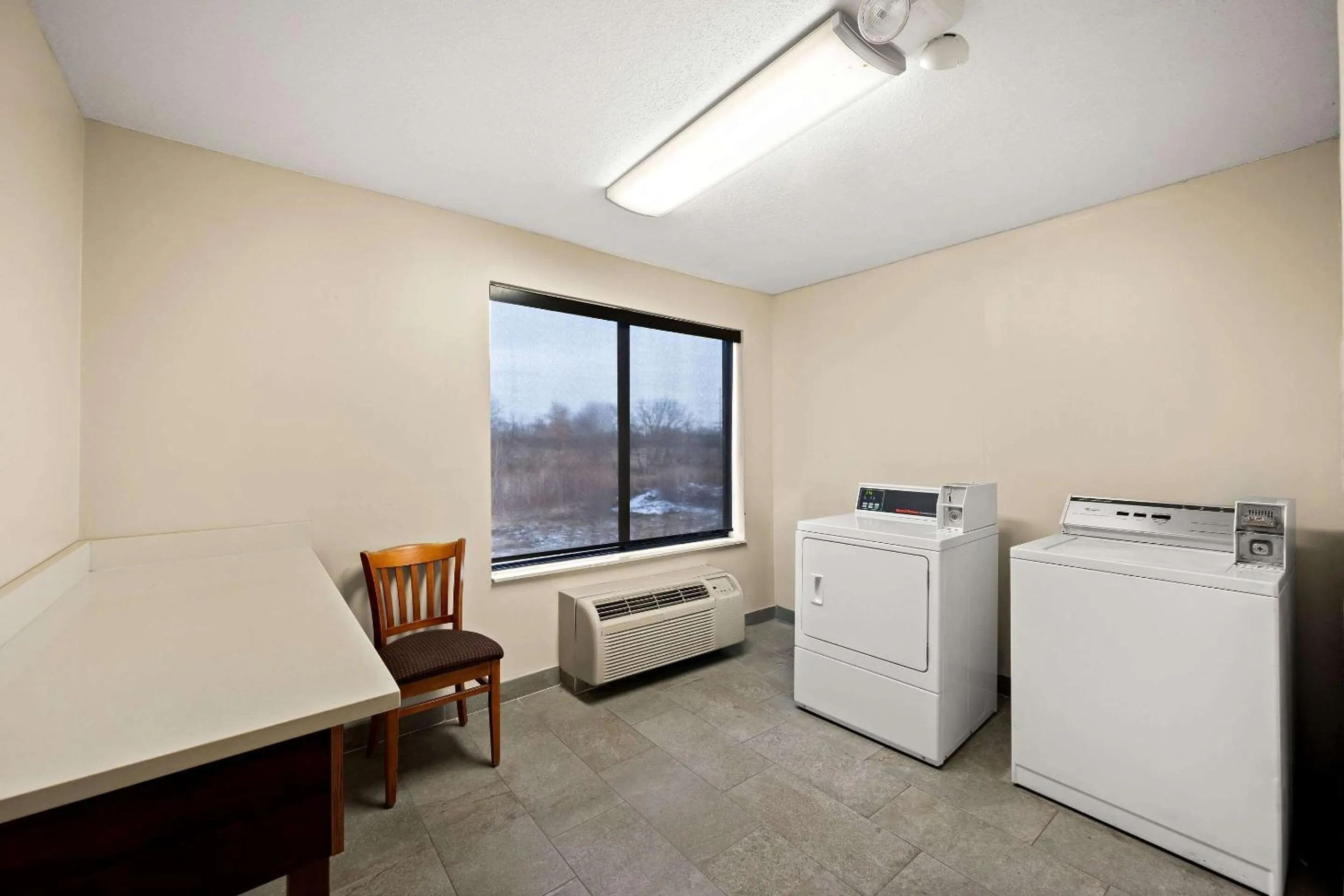 Other in Comfort Inn & Suites Decatur-Forsyth