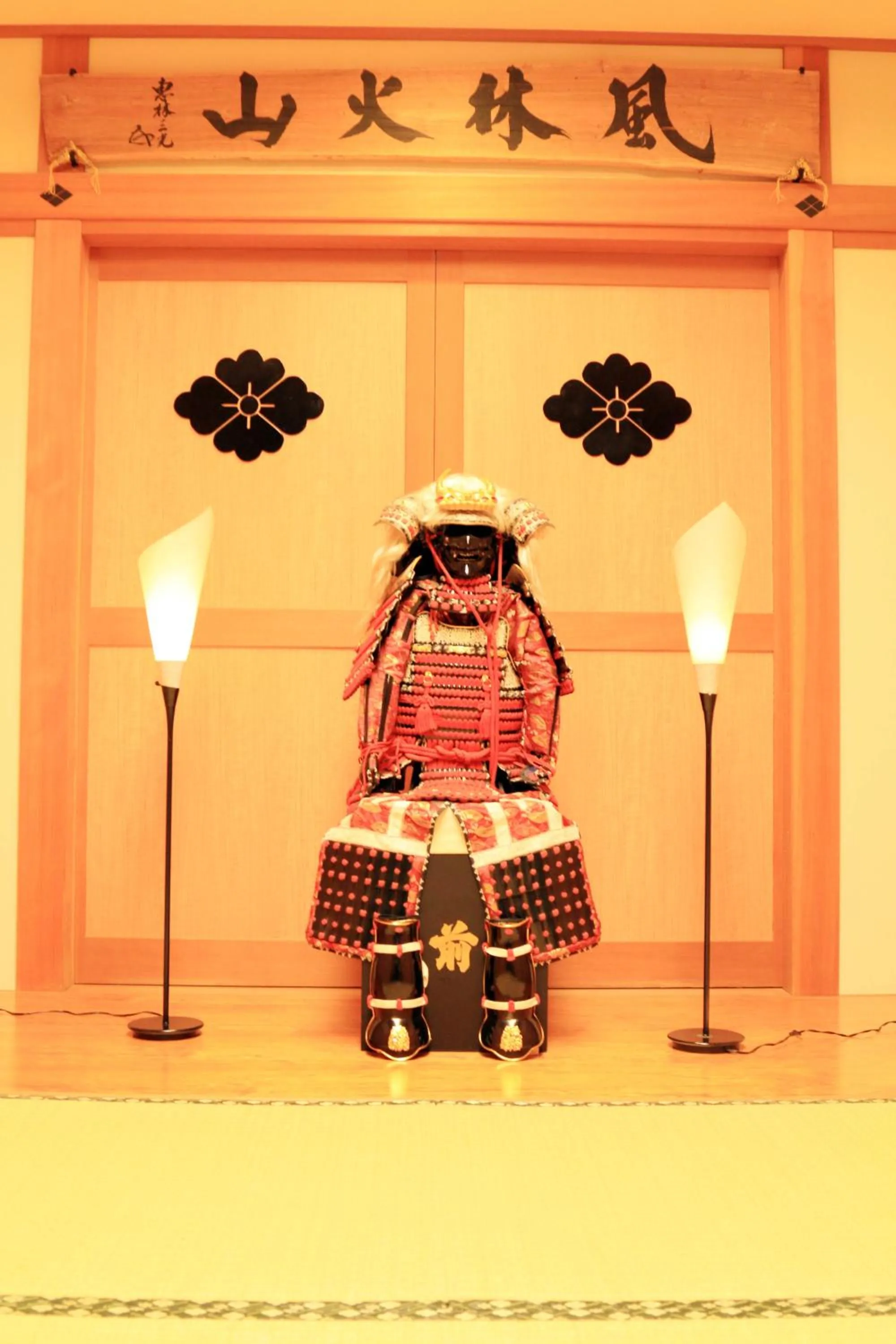 Decorative detail in Yanagiya