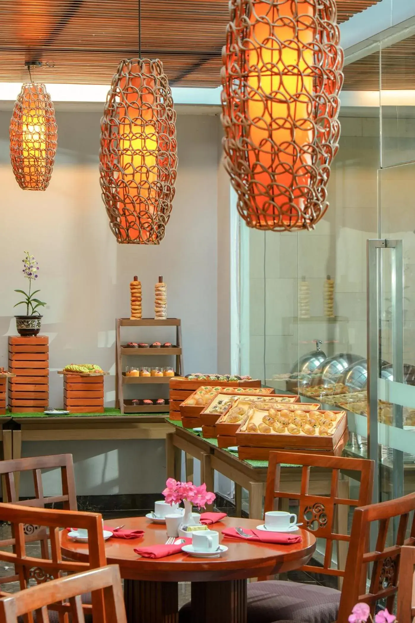 Restaurant/places to eat in Swiss-Belhotel Danum Palangkaraya Restaurant/places to eat in Swiss-Belhotel Danum Palangkaraya