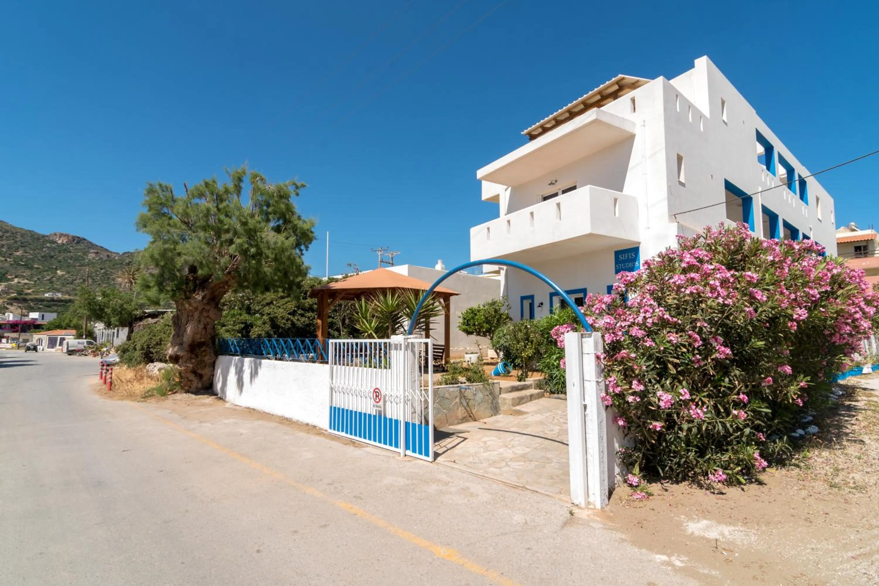 Property building in Sifis Studios