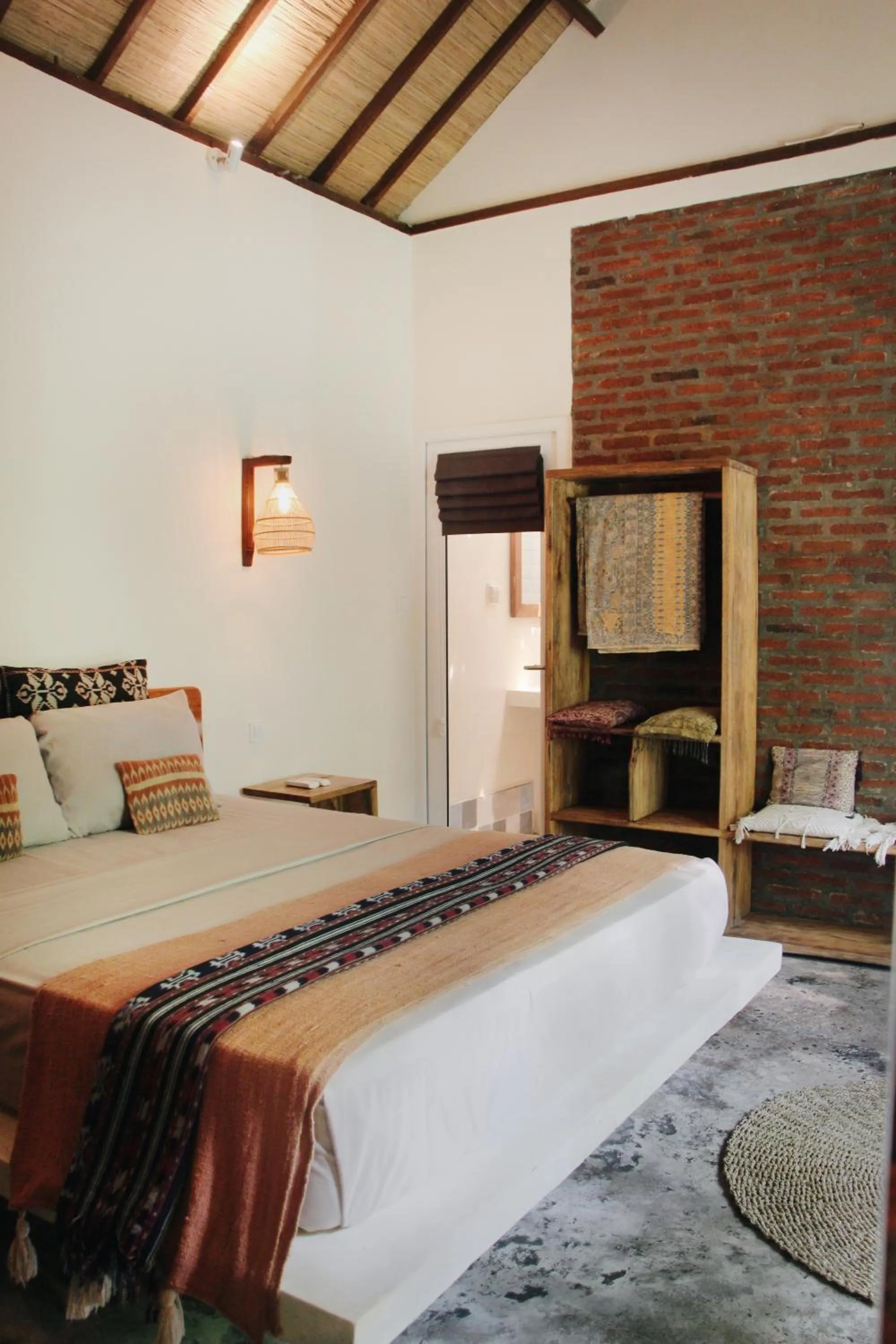 Bed in Tipsea Turtle Gili Air