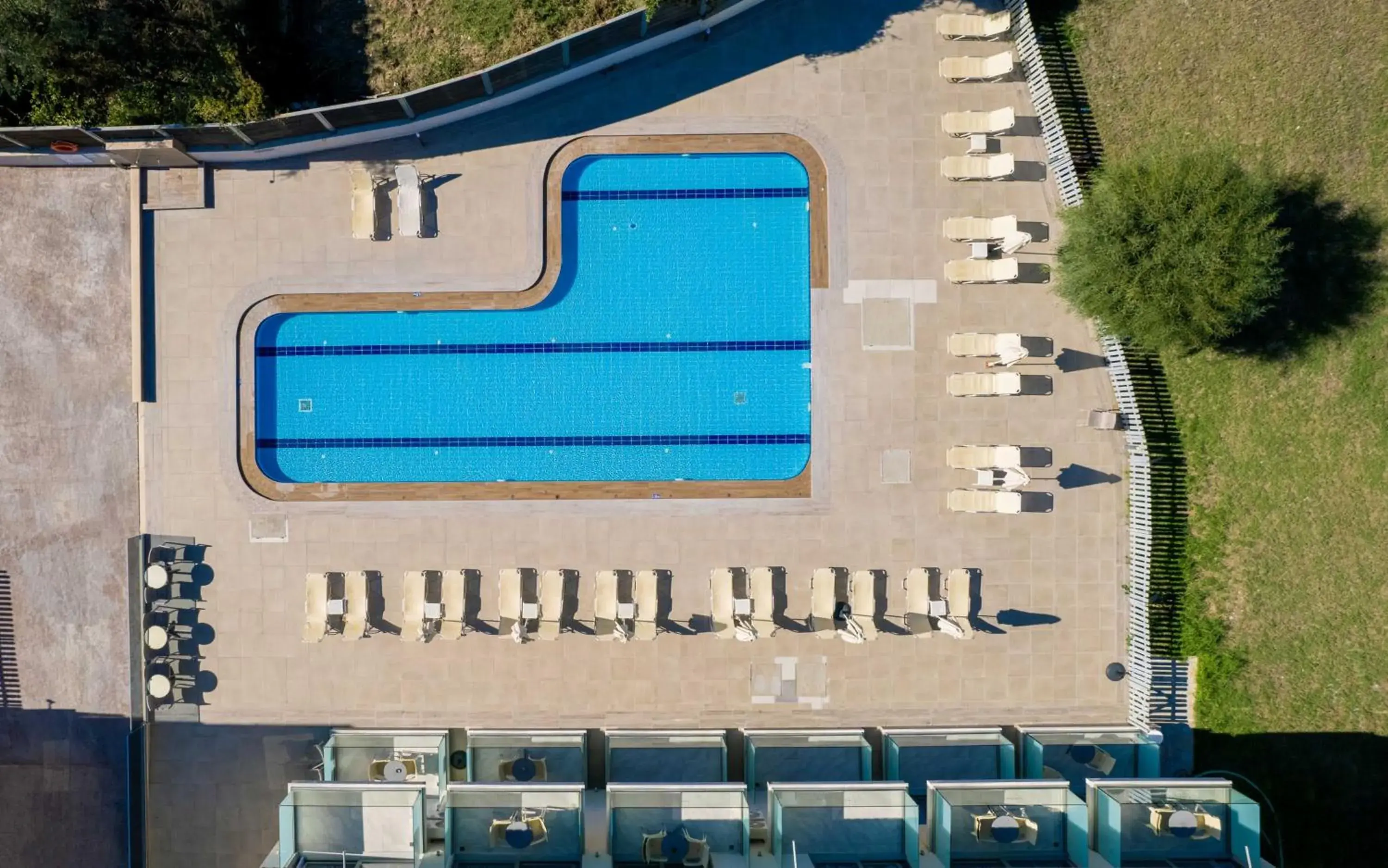 Swimming pool in Karras Grande Resort Swimming pool in Karras Grande Resort