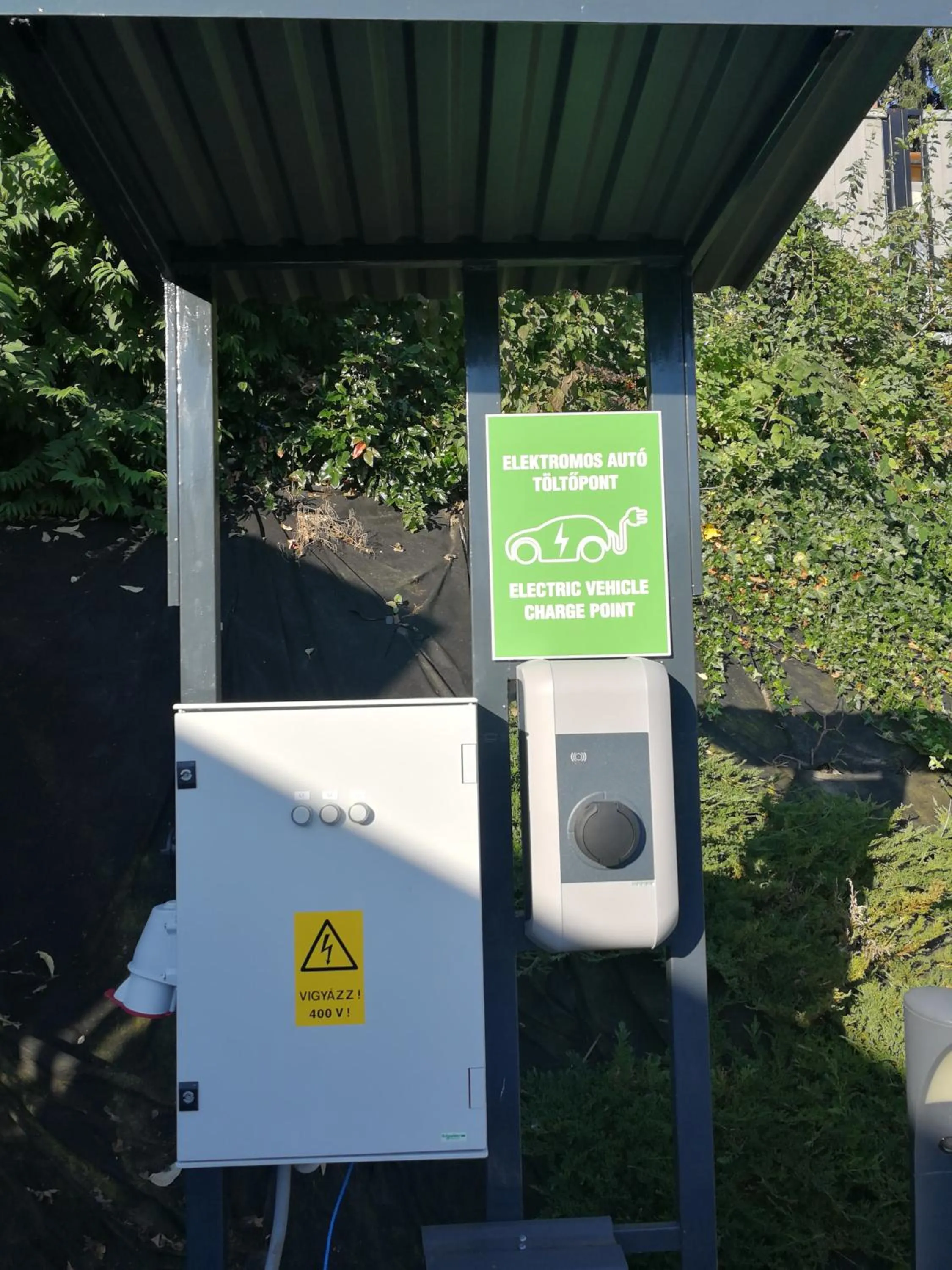 AQUA SOLAR APARTMANHÁZ