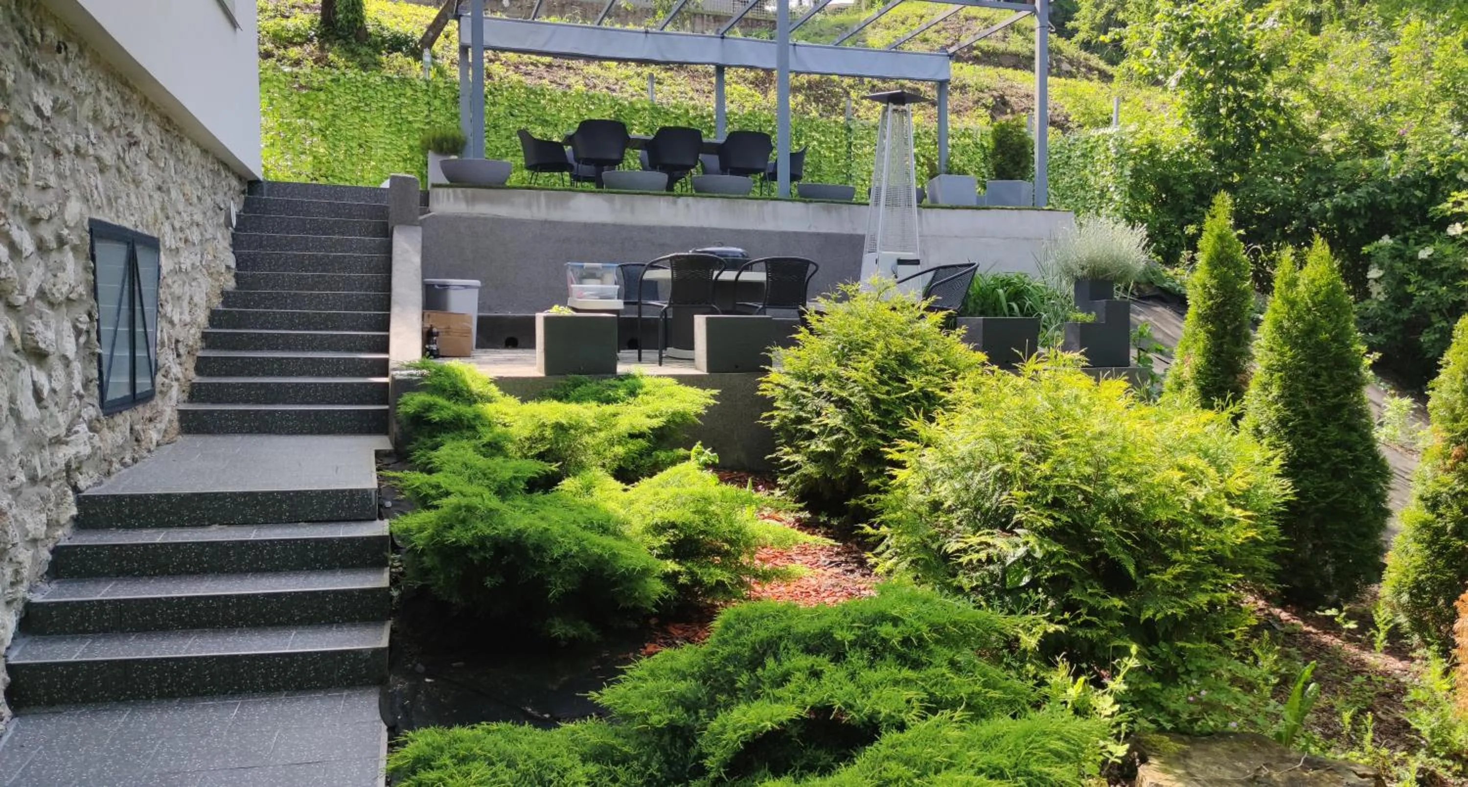 AQUA SOLAR APARTMANHÁZ